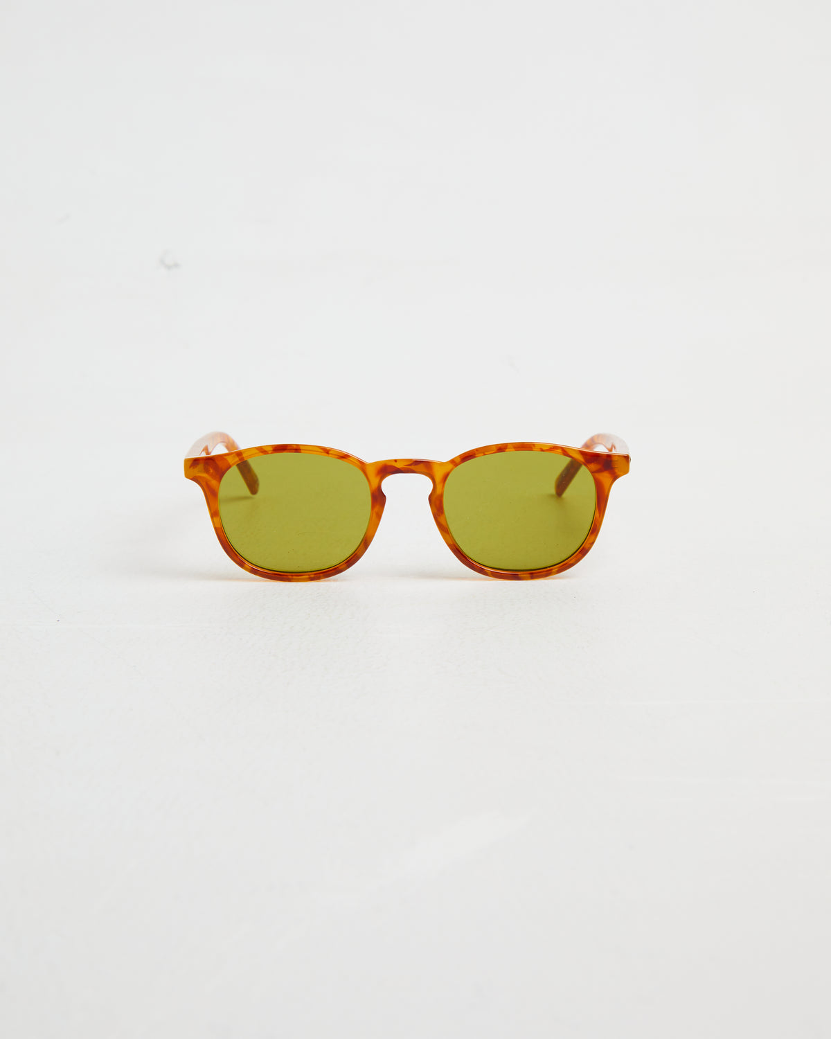 Club Royale Sunglasses in Vintage Tort/Olive Mono VINTAGE TORT/OLIVE MONO