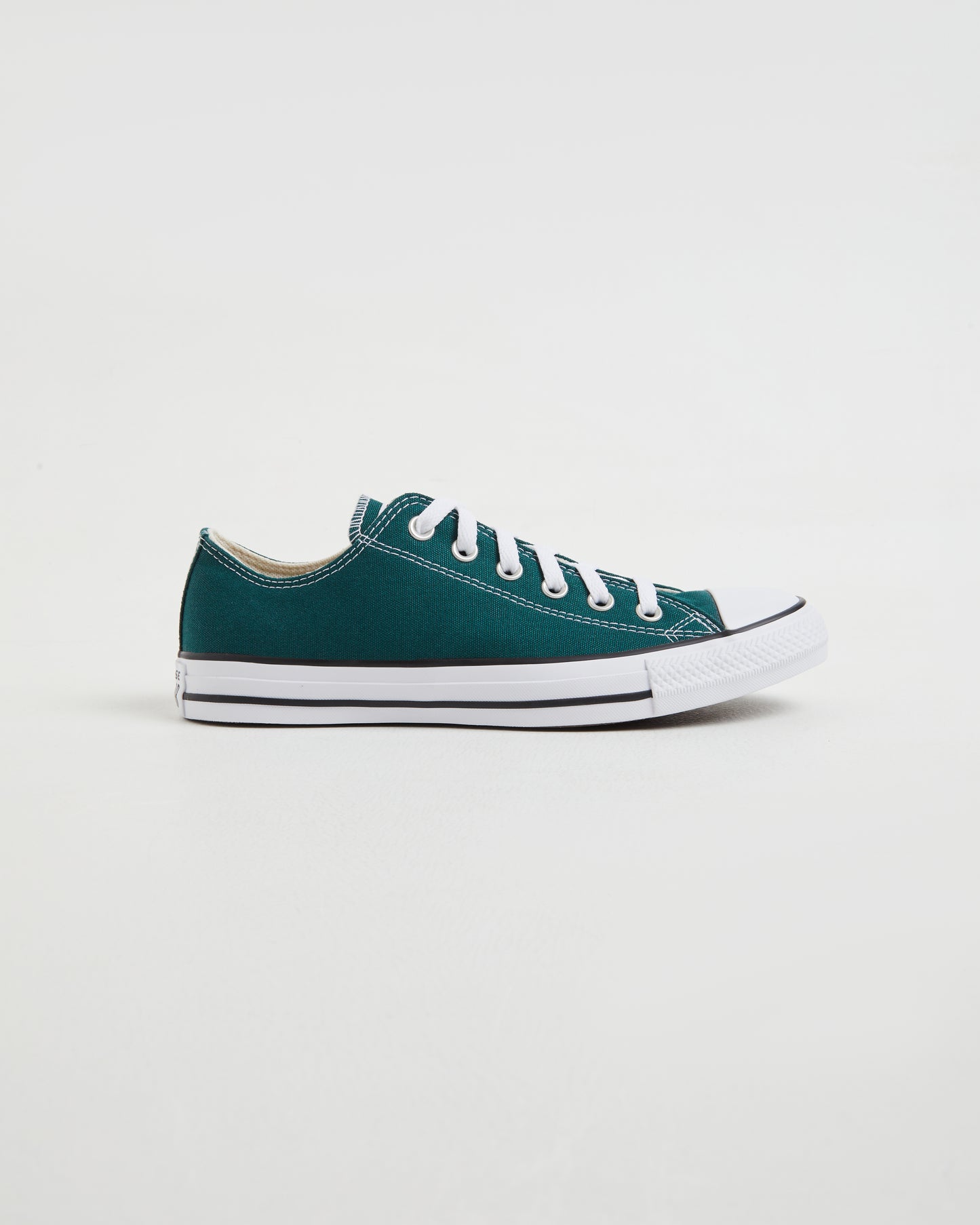 Chuck Taylor All Star Ox Sneakers in Dragon Scale Green