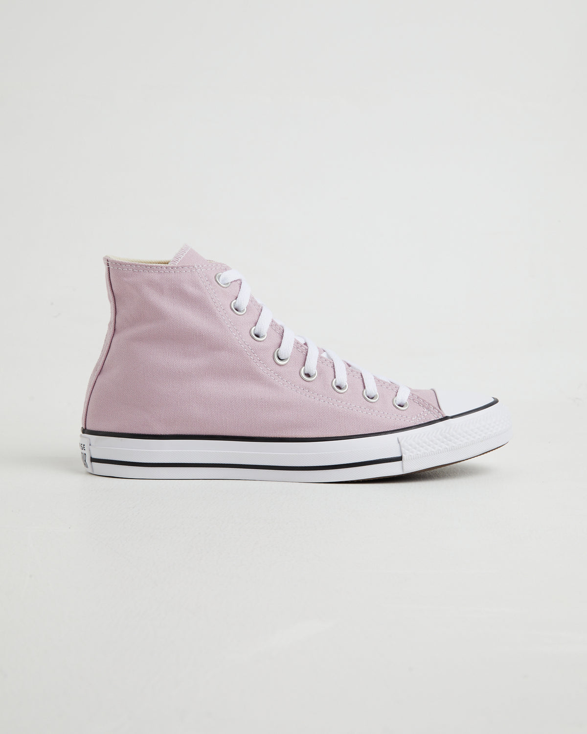 Chuck Taylor All Star Hi Top Sneakers in Phantom Violet PHANTOM VIOLET