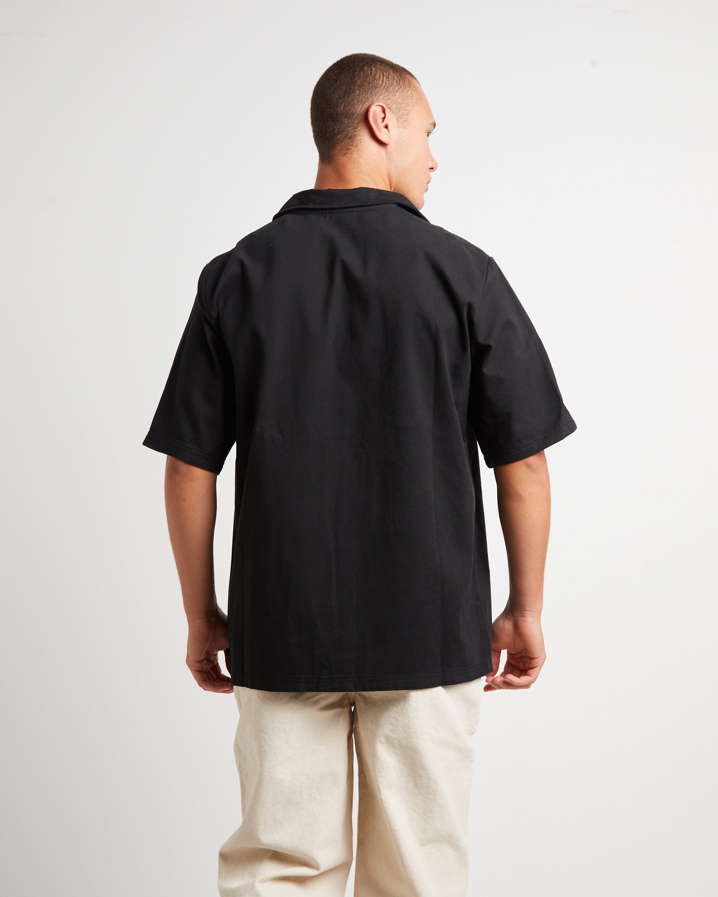 Mustang Short Sleeve Shirt in Black