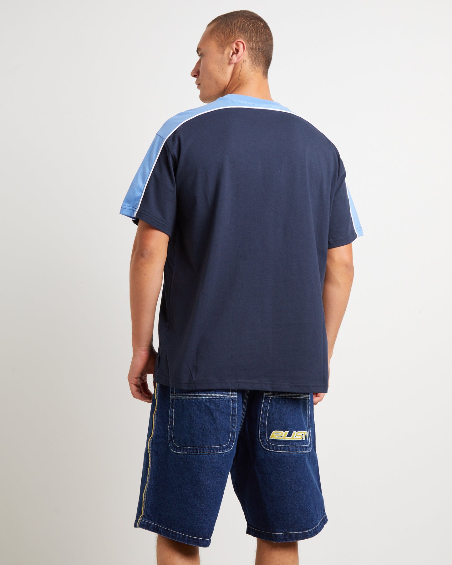 Straight Shooter Short Sleeve T-Shirt in Navy