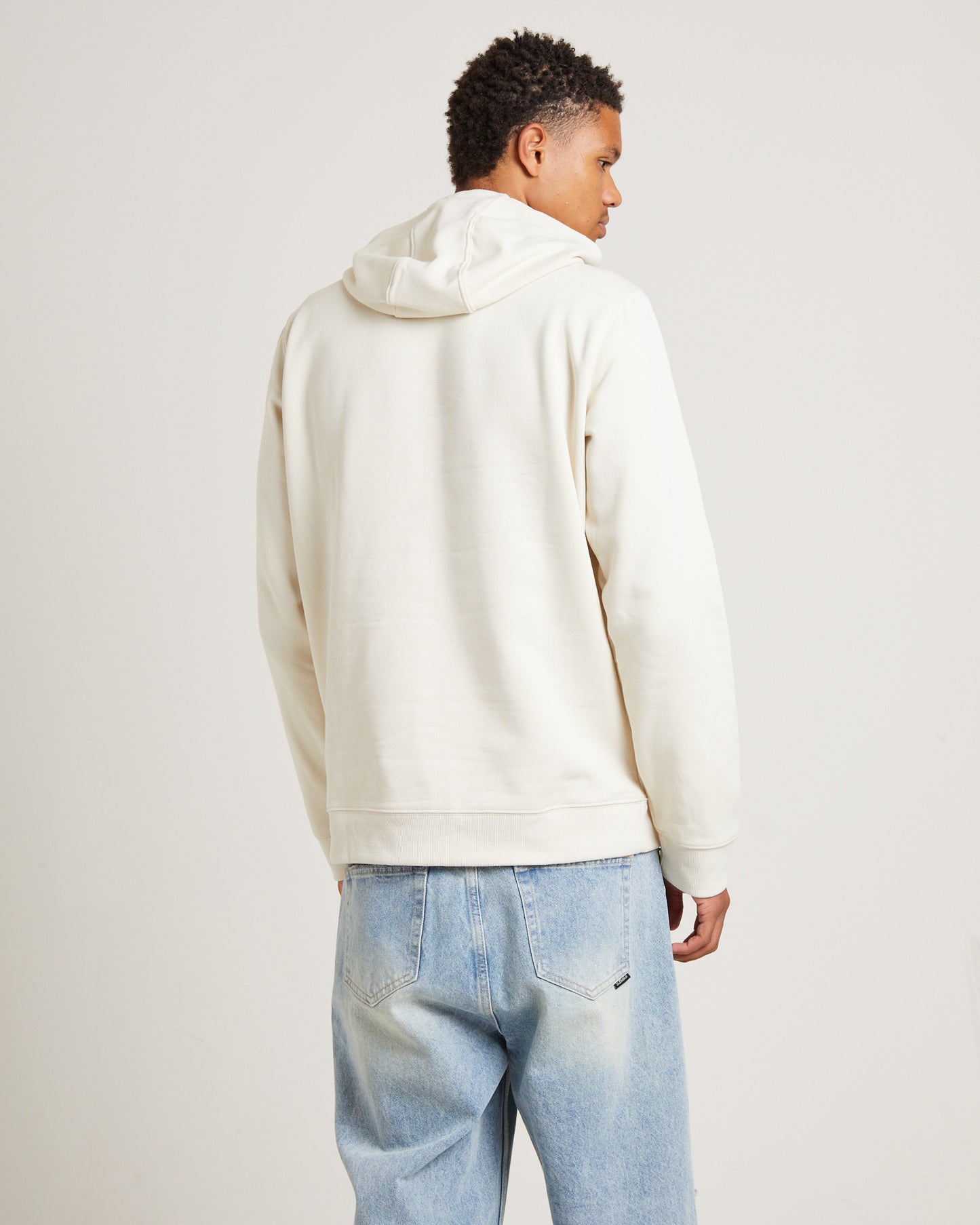 CSC Basic Logo Li Hoodie in Chalk