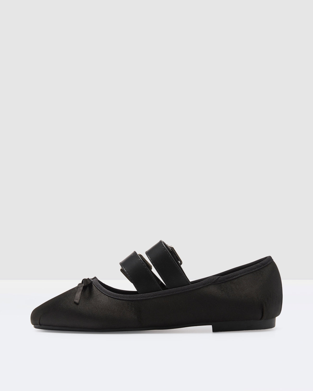 Mythos Ballet Flats in Black BLACK