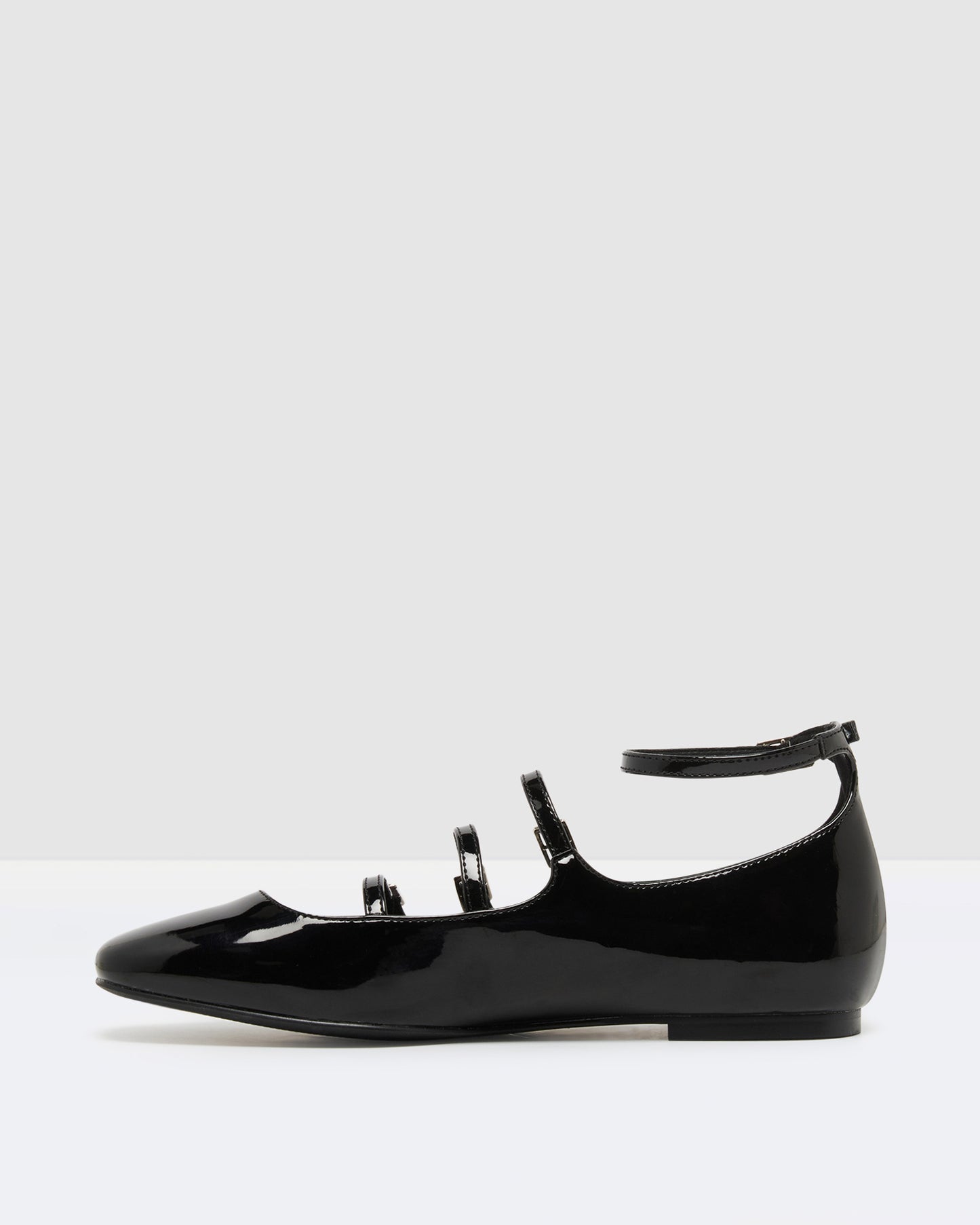 Odile Sandals in Black