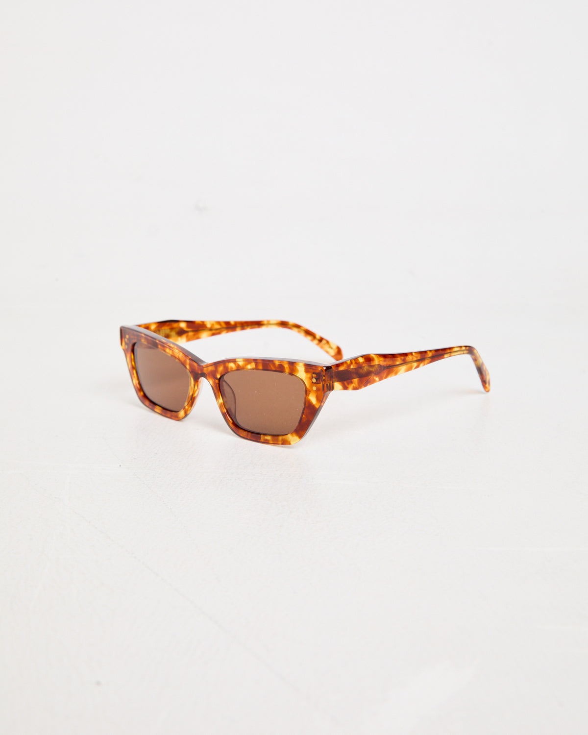 Sunglass Ru Ru Sunglasses in Honeycomb Tort – General Pants Co.