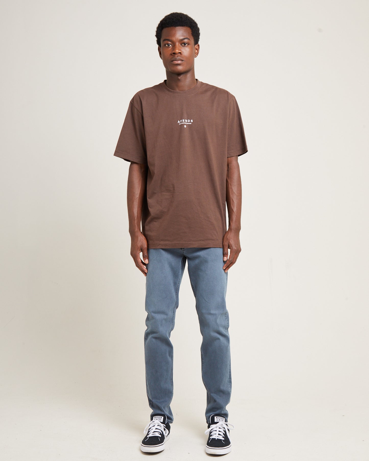 Ray Tapered Denim Jeans Mercury