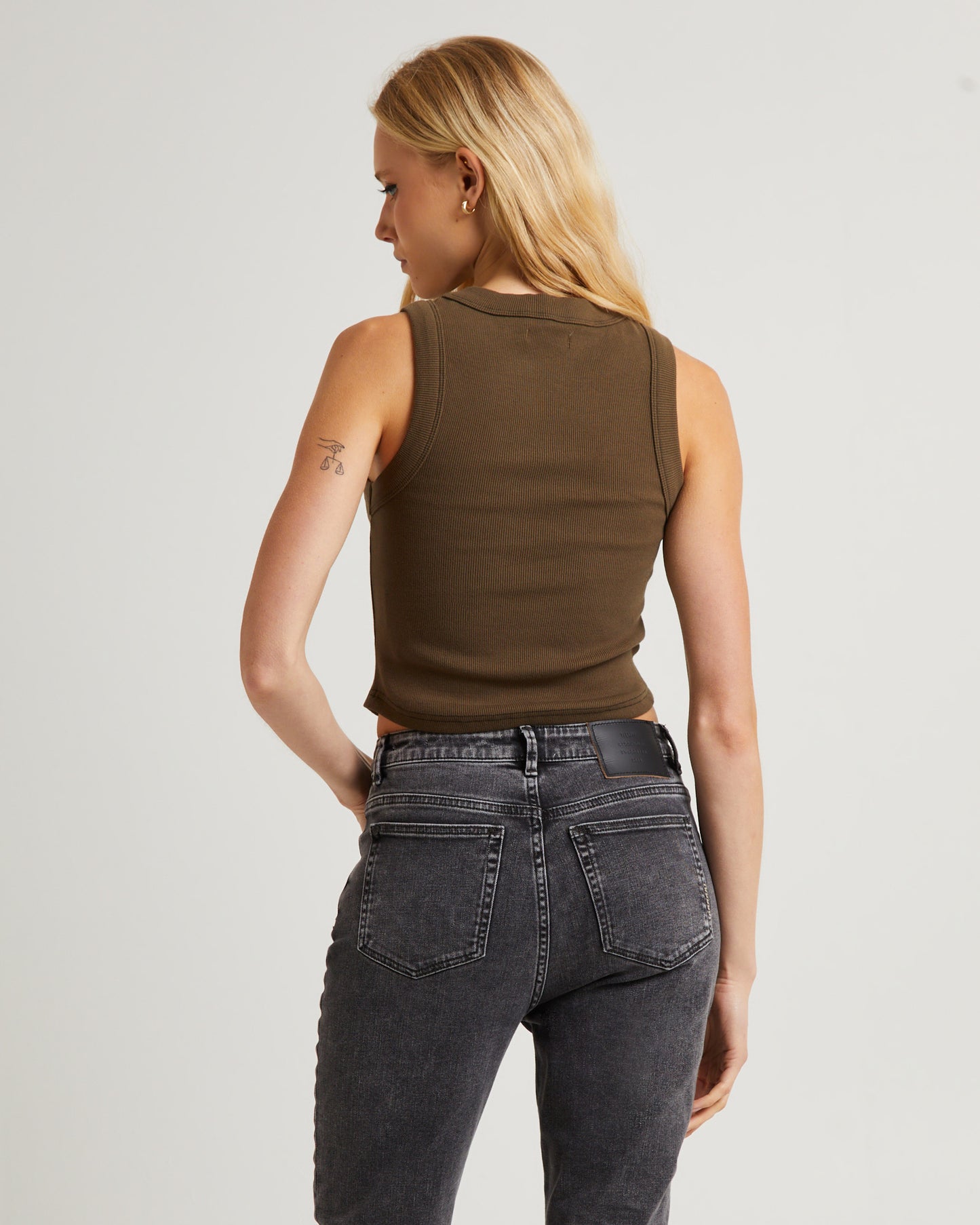 Jonesy Recut Singlet