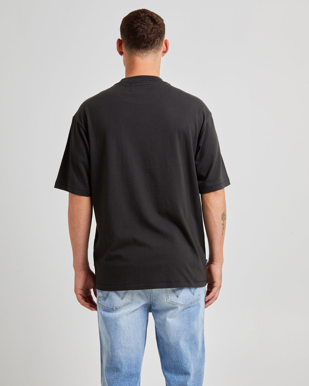 Crazytown Slacker T-Shirt Worn Black WORN BLACK