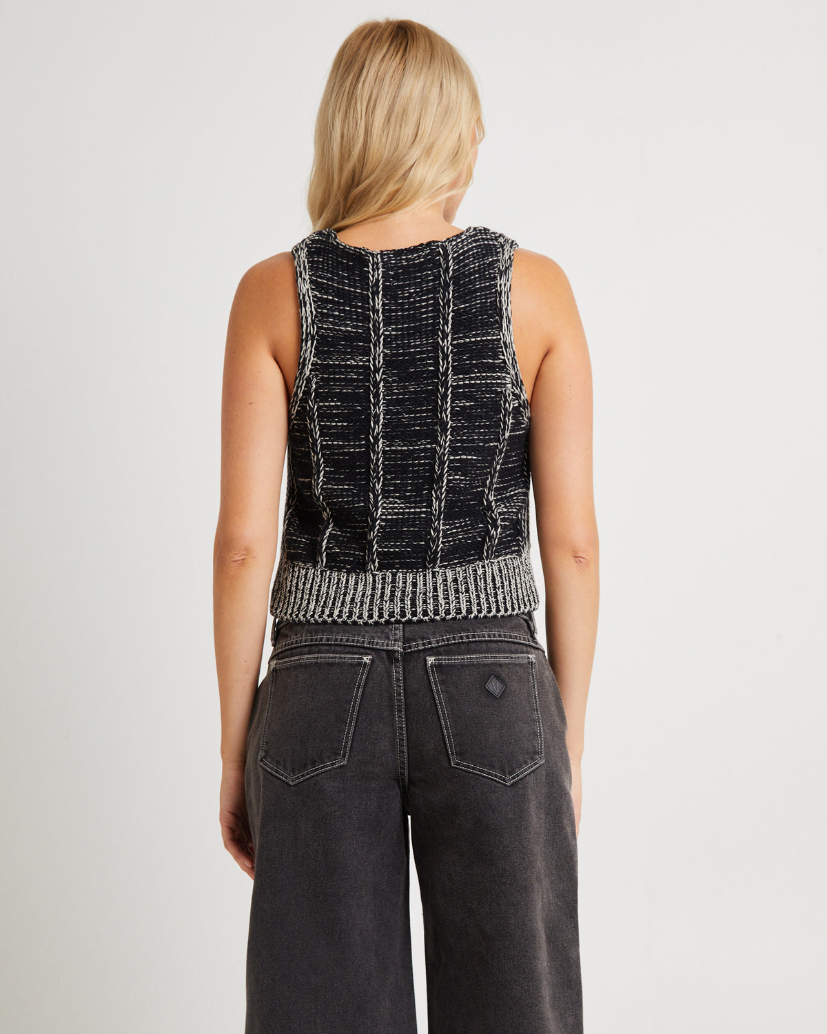Textured Knit Tank Top BLACK/WHITE