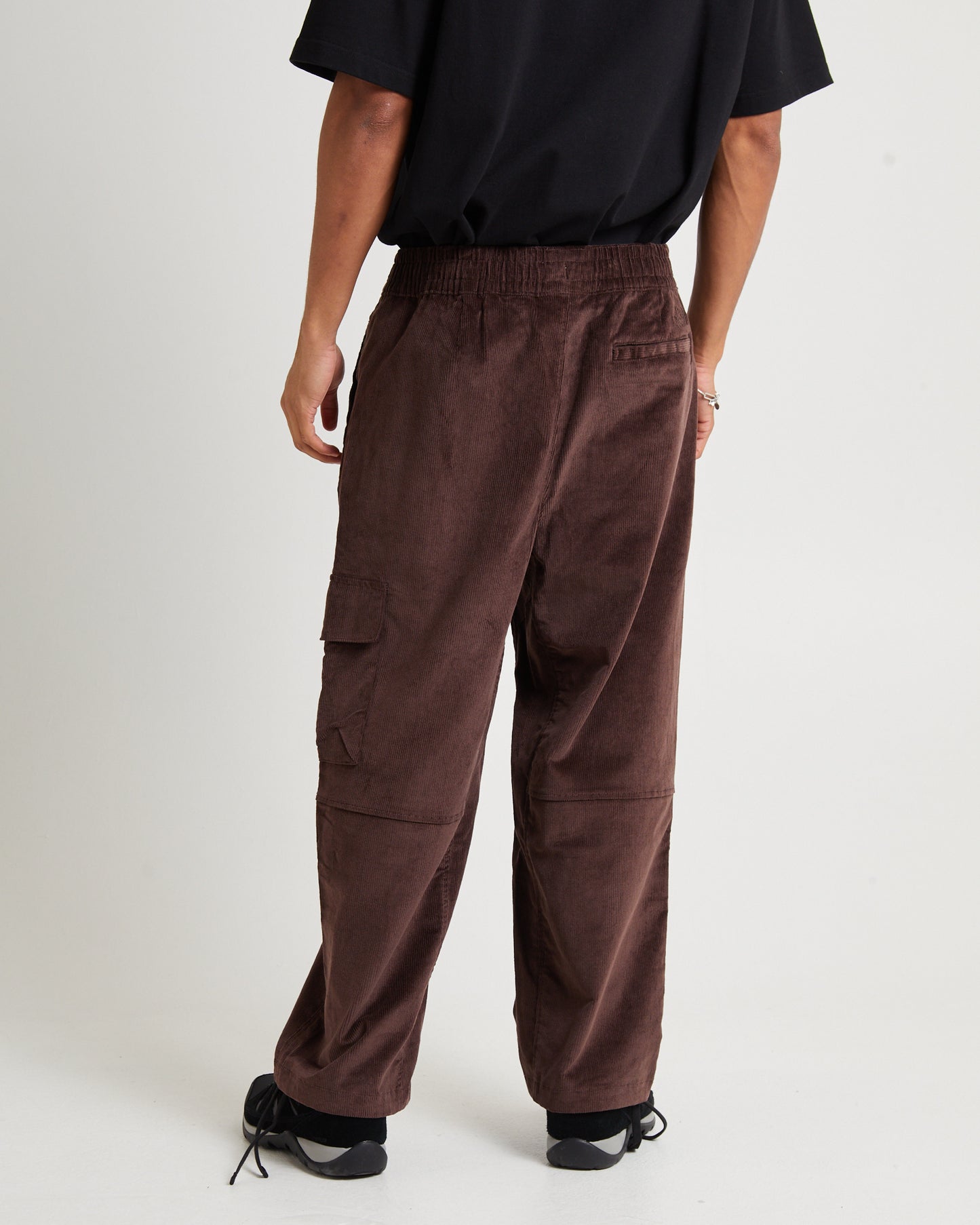 Utility Cord Easy Pants Coal Brown