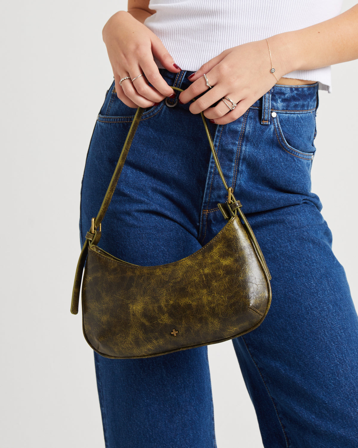 Cari Shoulder Bag Green Distressed GRNDISPU PJ