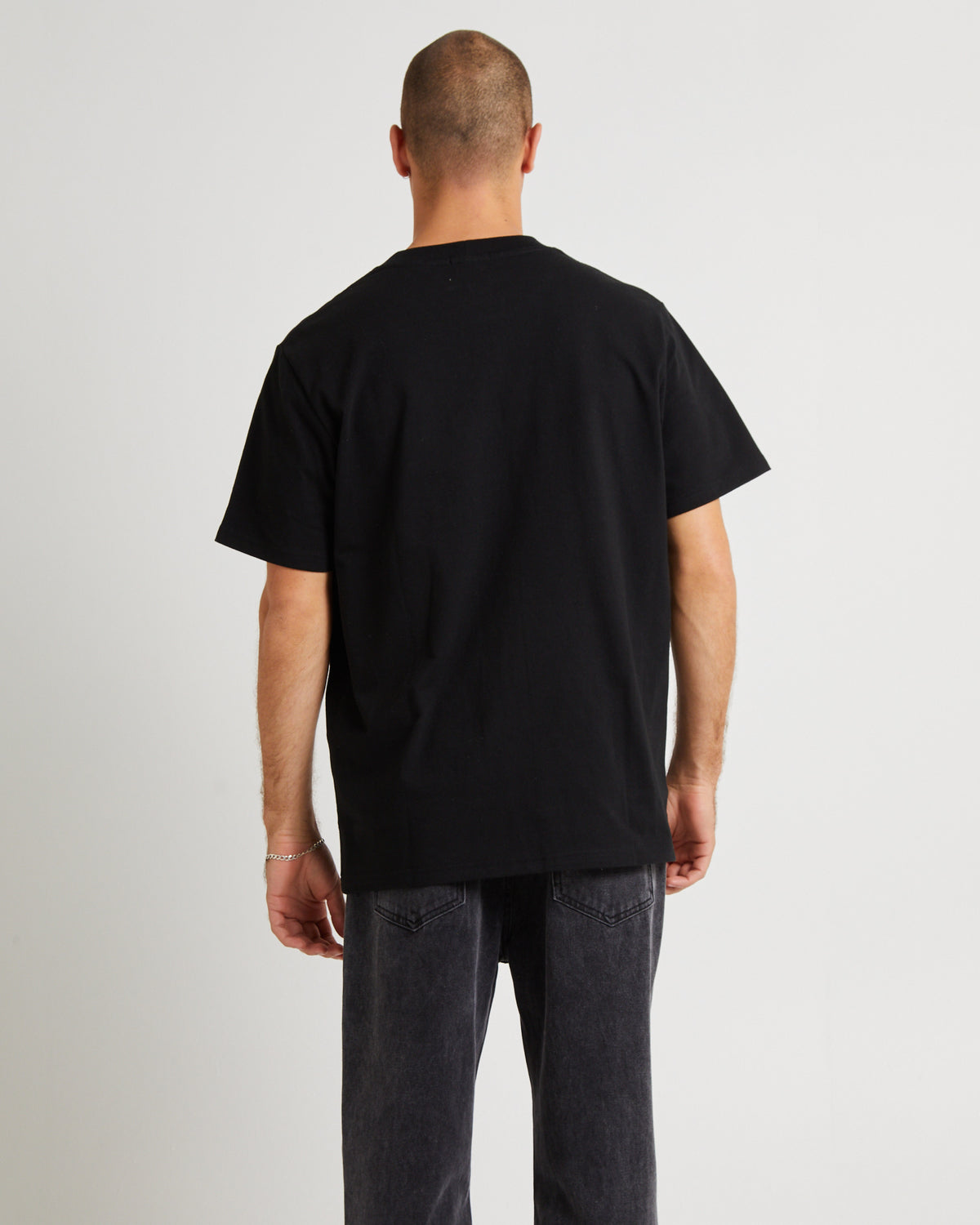 Neuw Premium T-Shirt BLACK