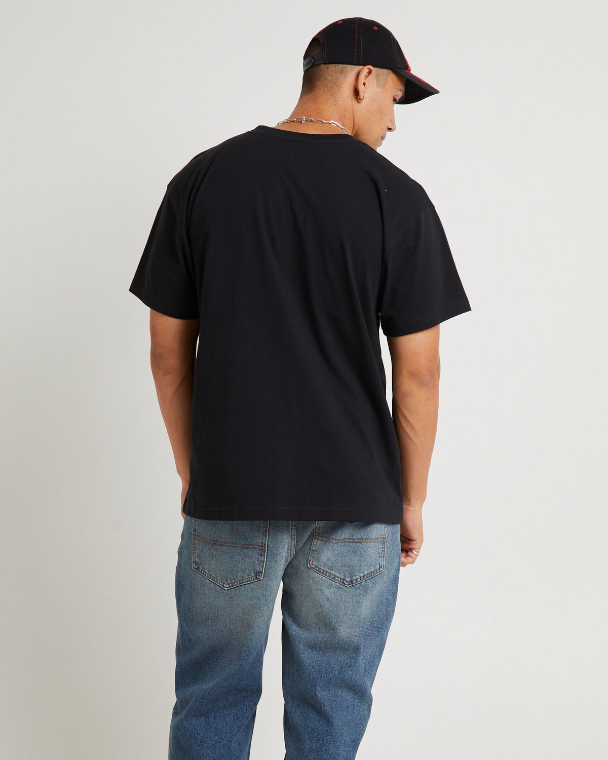 Short Sleeve Evolution Box Fit T-Shirt BLACK