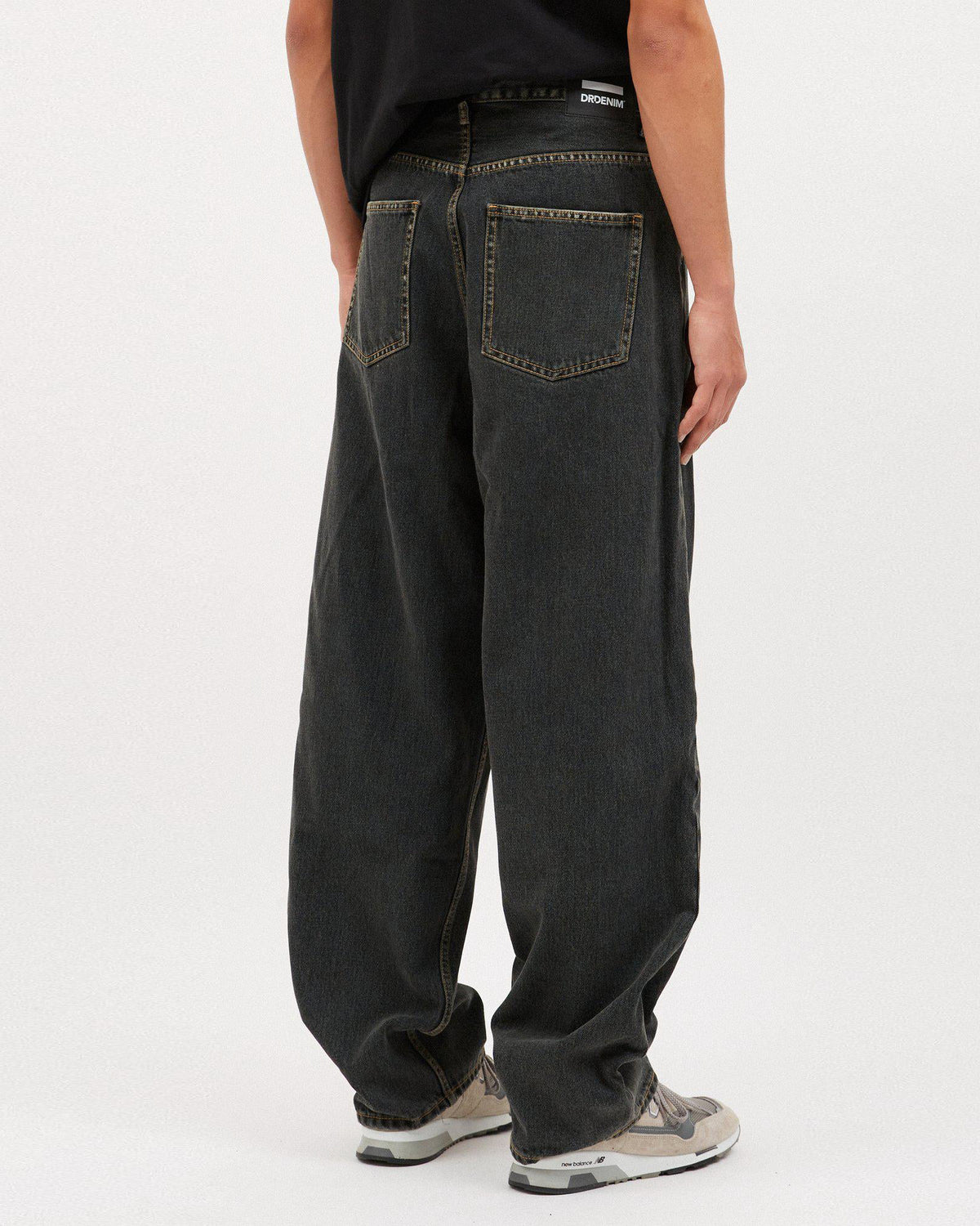 Kobe Jeans Tinted Black TINTED BLACK