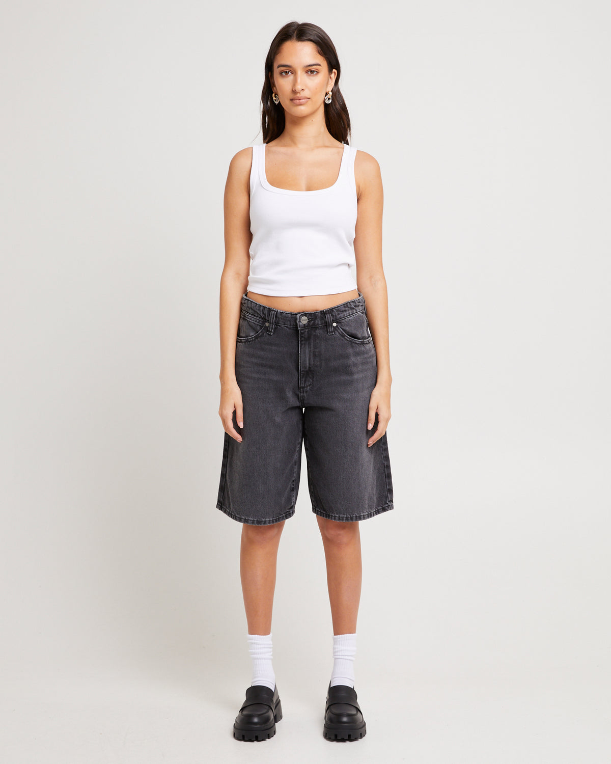 Low Stevie Baggy Jort MELLOW BLACK