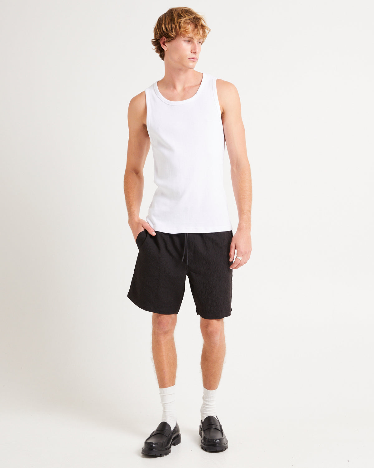 Morrison Seersucker Shorts BLACK
