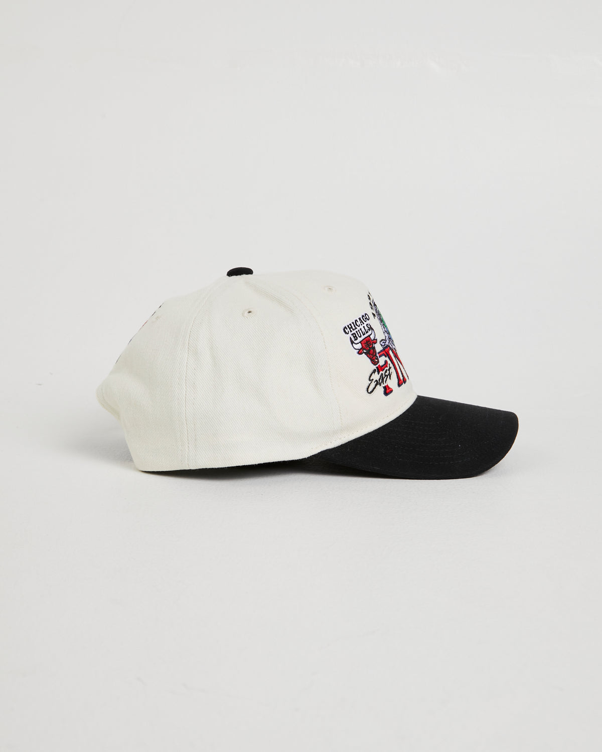 Bulls V Lakers Finals Cap ASST