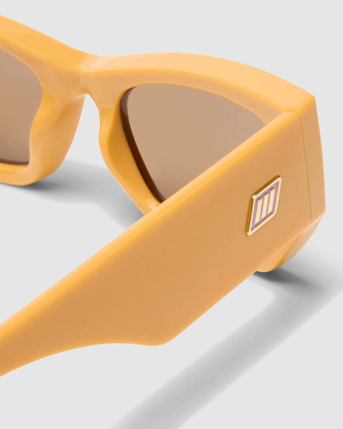 Beachcomber Sunglasses WHEAT/TEAK MONO