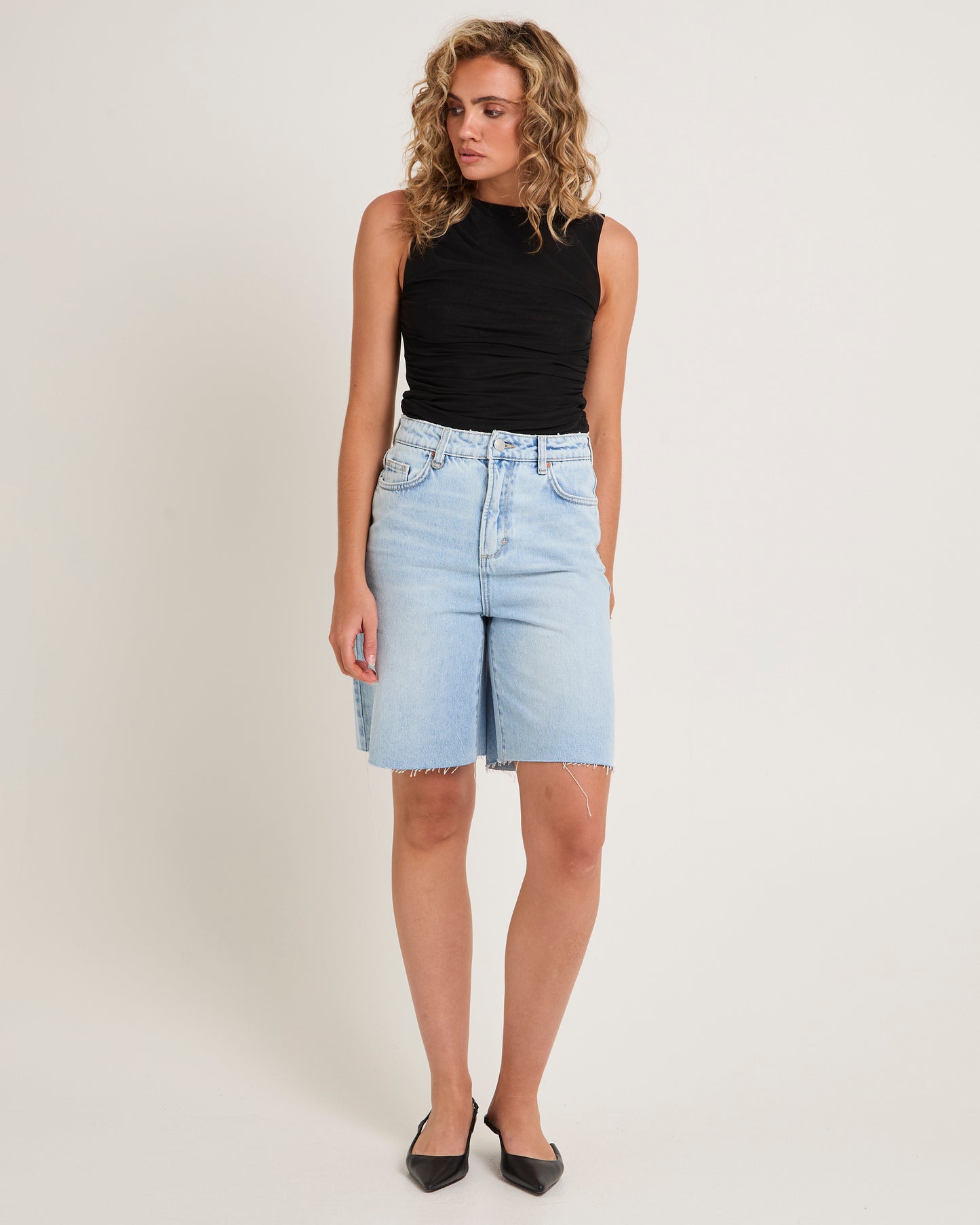 Phoebe Denim Shorts Jetlag
