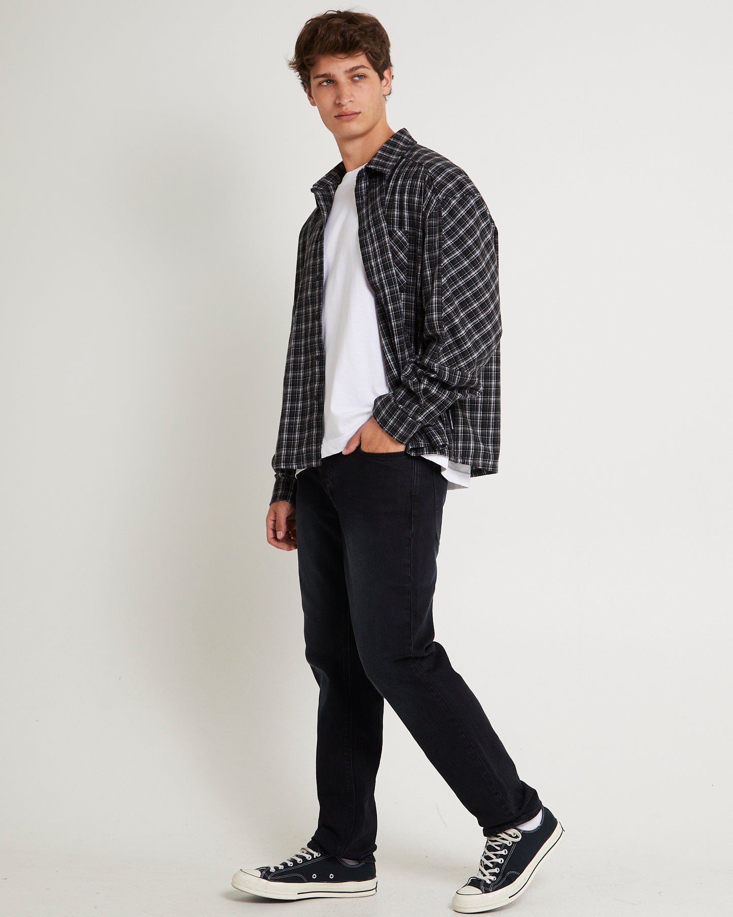 90s Relaxed Denim Jeans