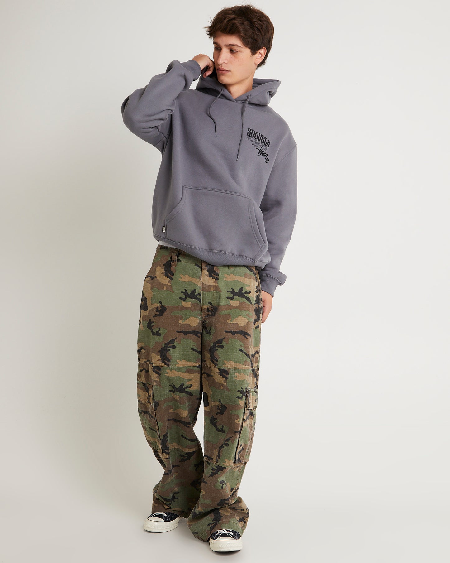 World Wide Roots Hood