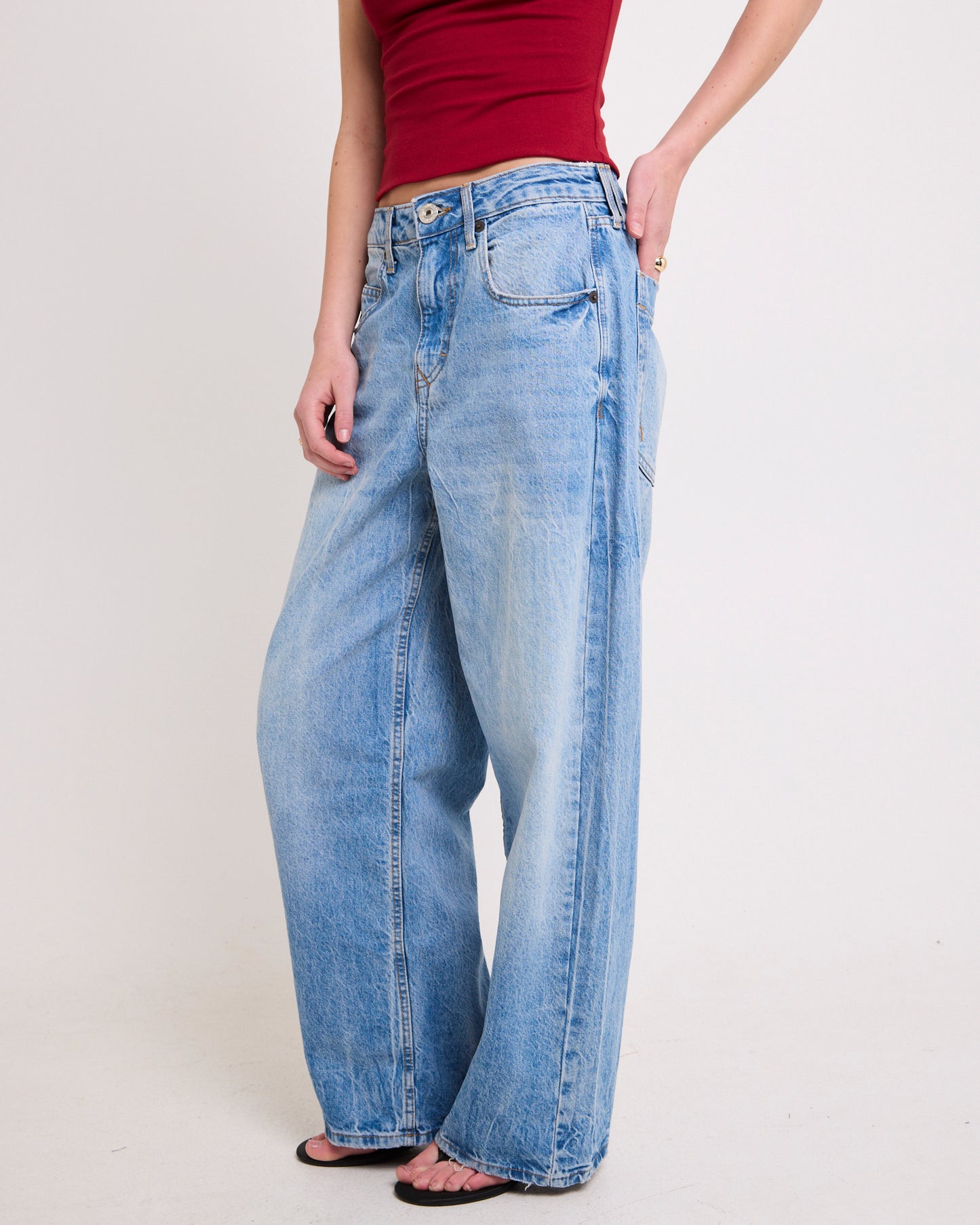 BDG Jaya Baggy Denim Jeans