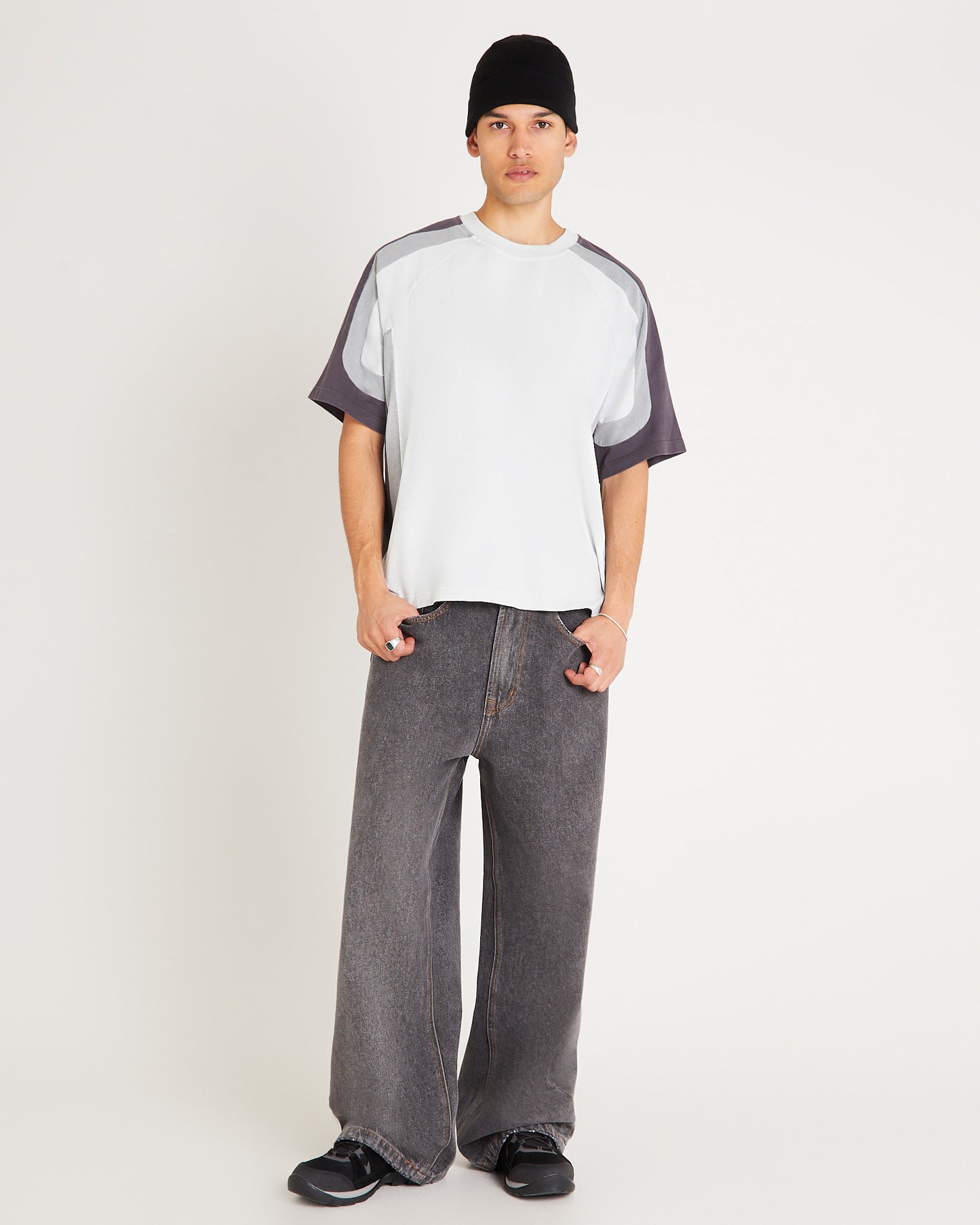 Novel Raglan Spliced T-Shirt