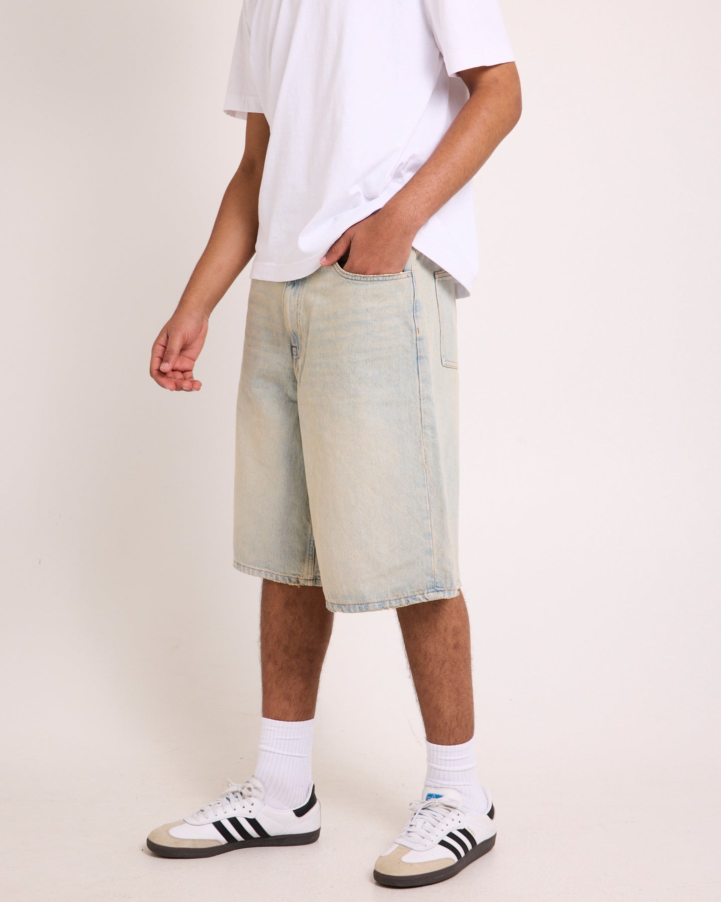 Vali Worker Denim Shorts