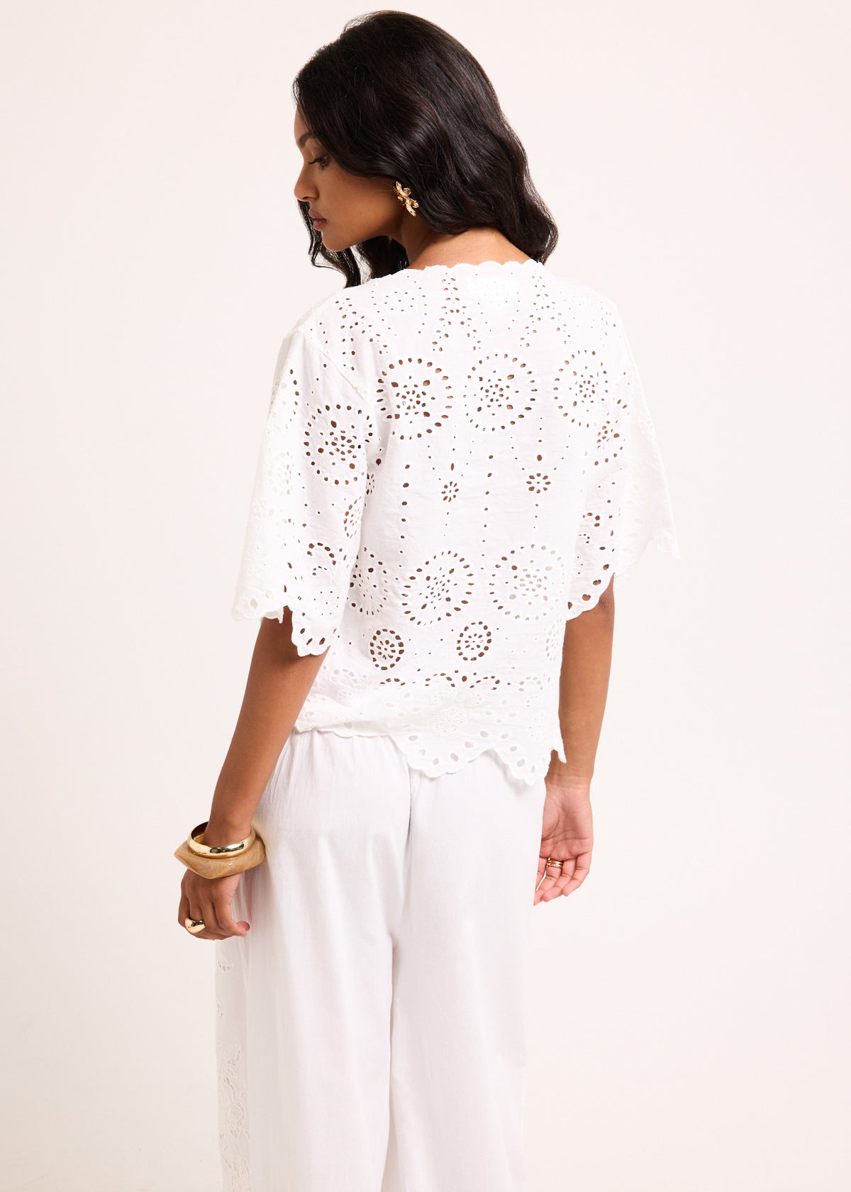 Lupe Embroidered Shirt WHITE