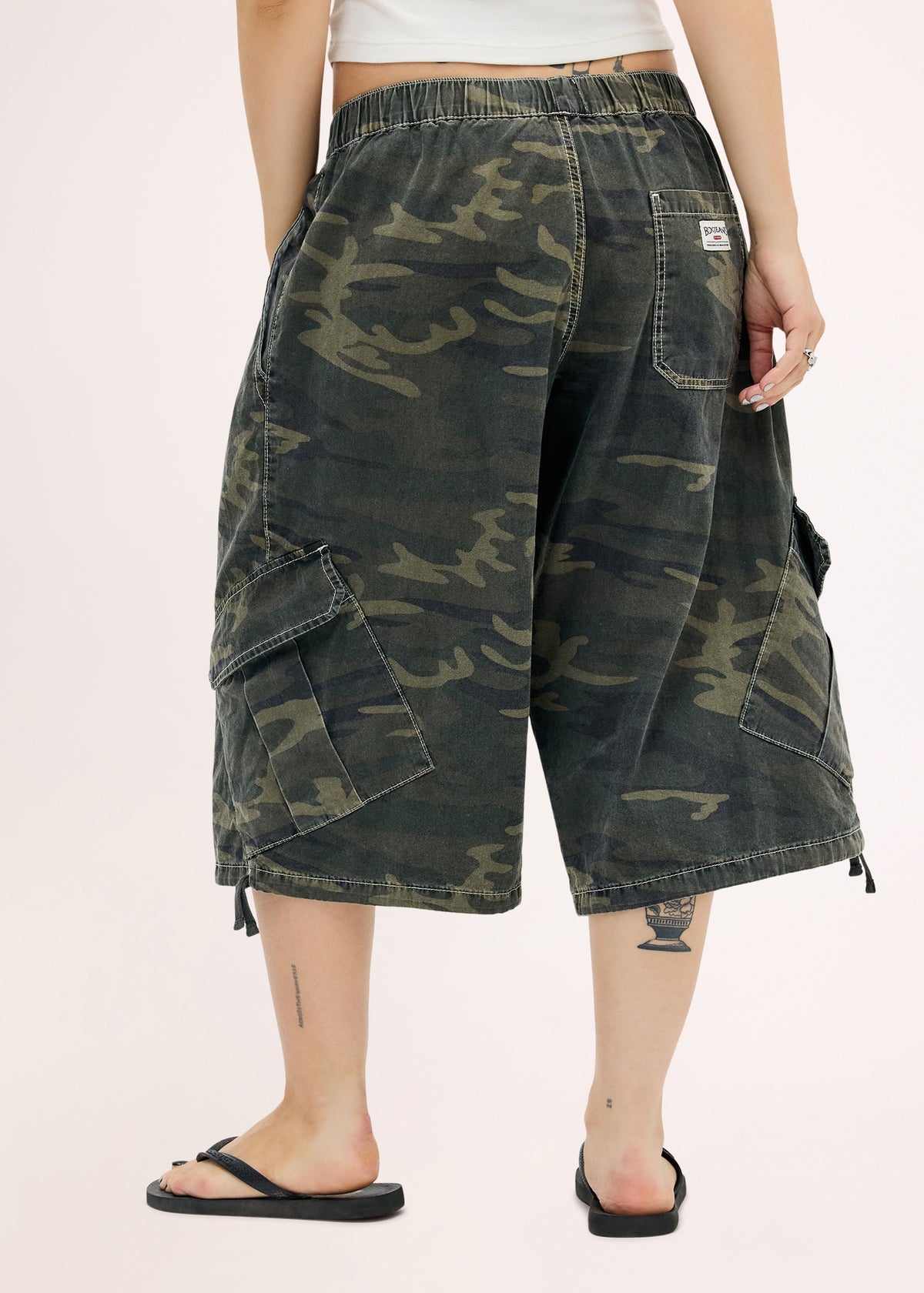 BDG Dallas Camo Crop Trousers CAMO