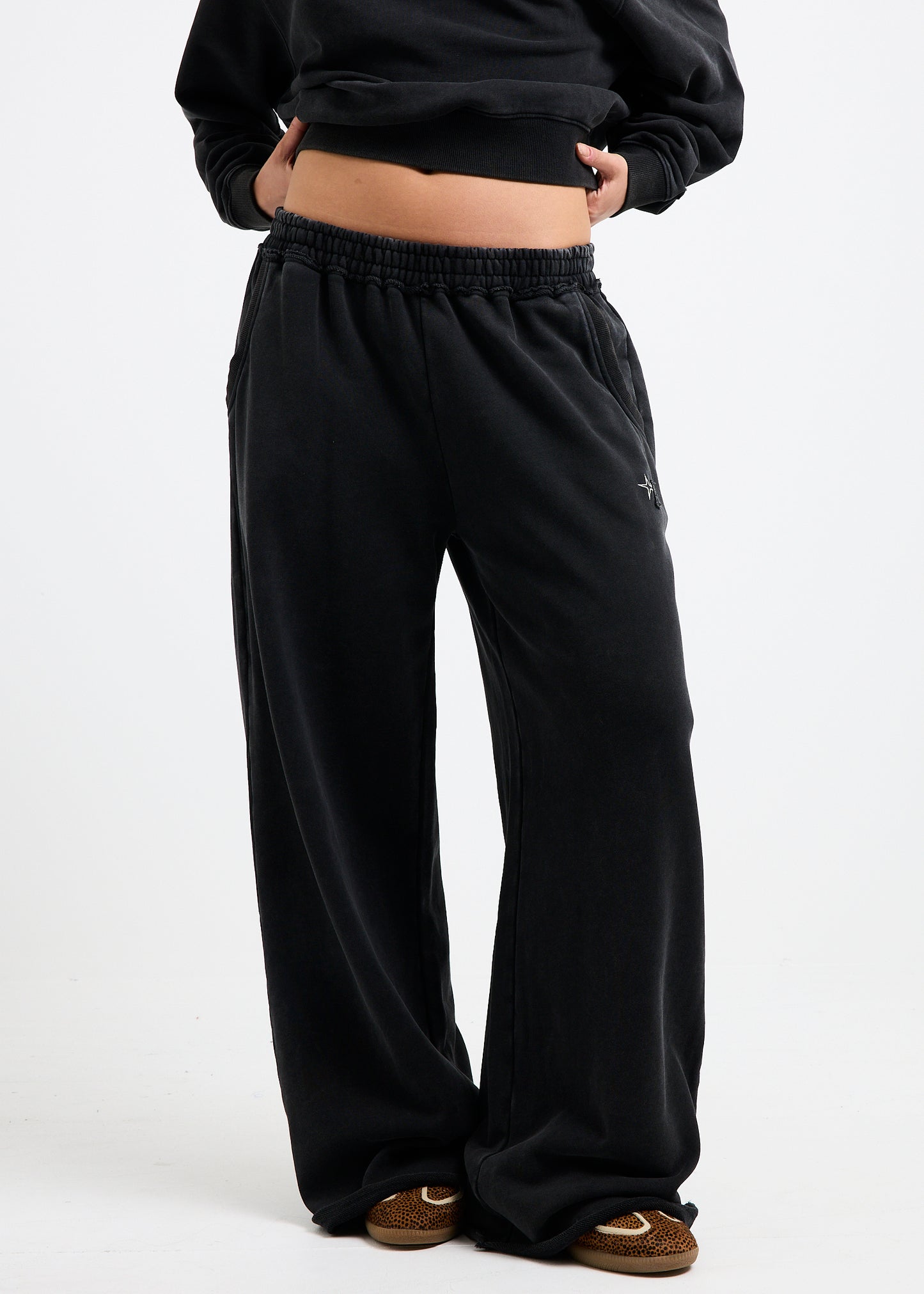 Hana Wide Leg Fleece Pants