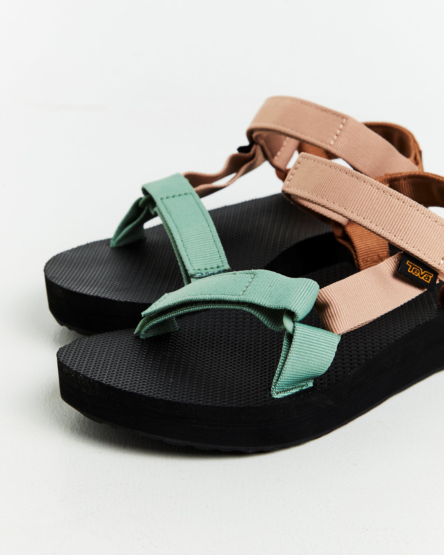 W Midform Universal Sandals Clay Multi