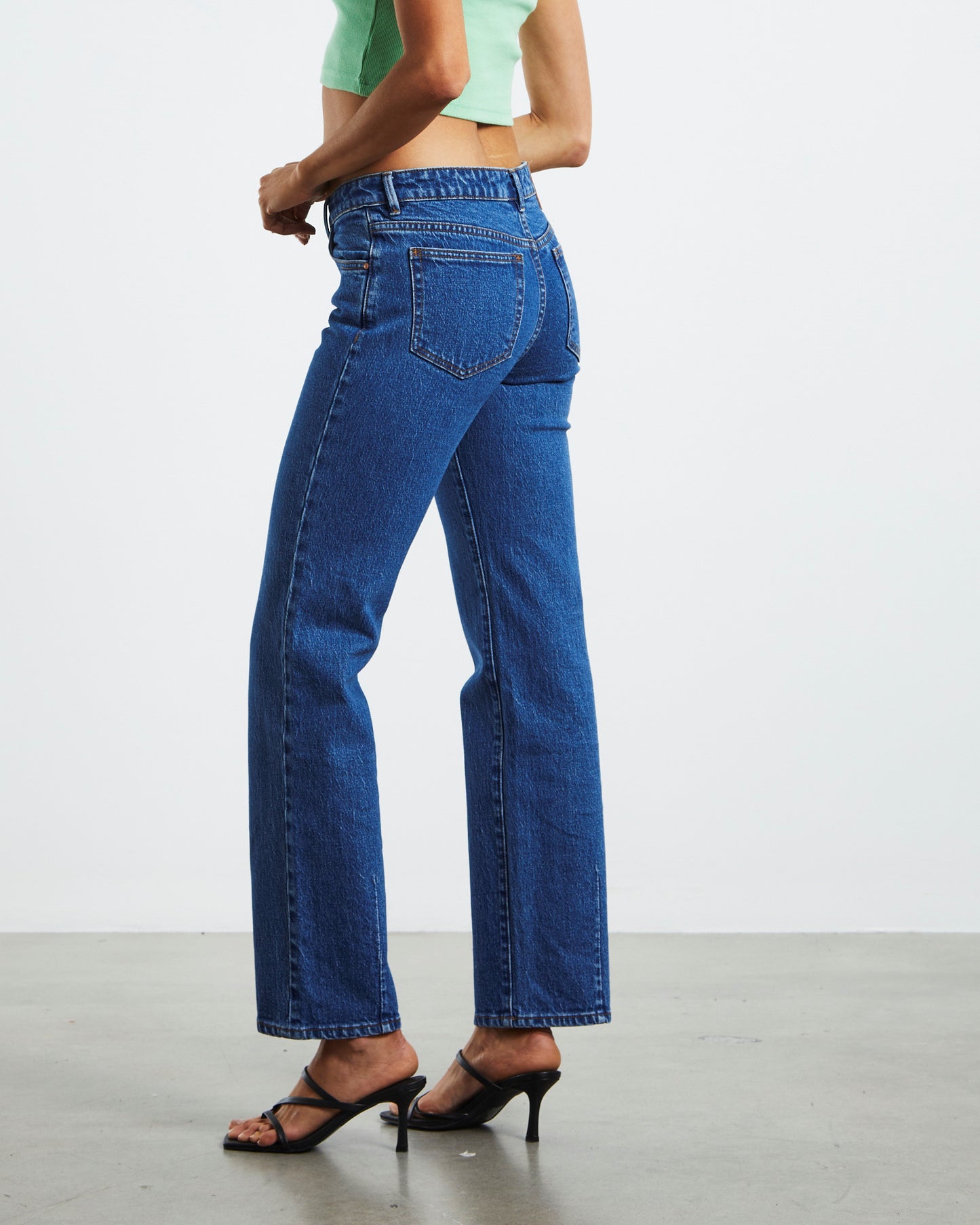 Mia Straight Jeans
