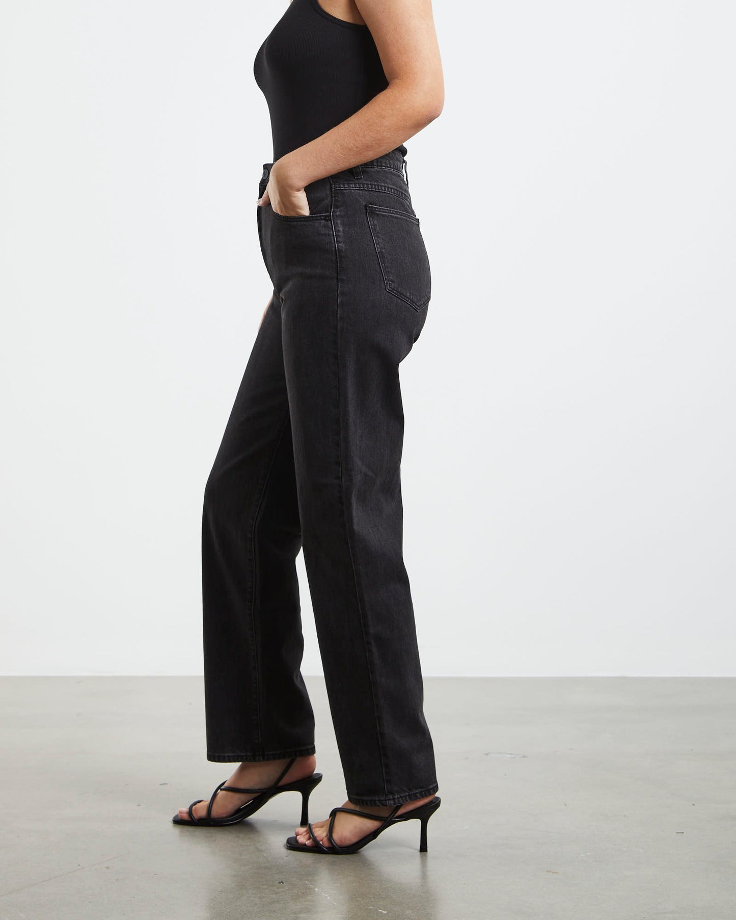 94 High Straight Jeans Teri Black