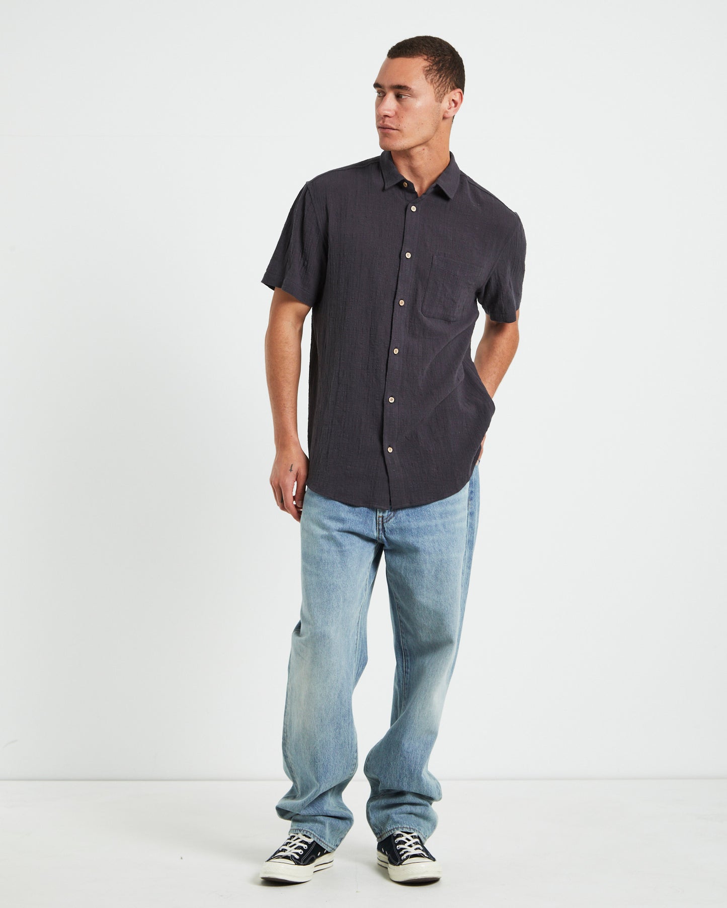 Louie Shirt in Black