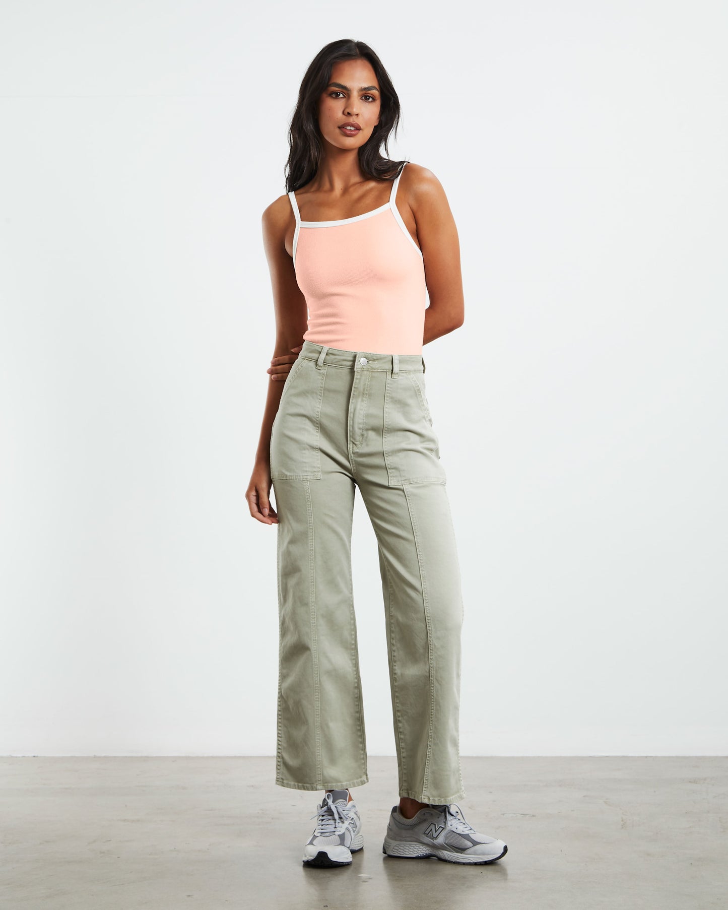 Contrast Naomi Tank Peony