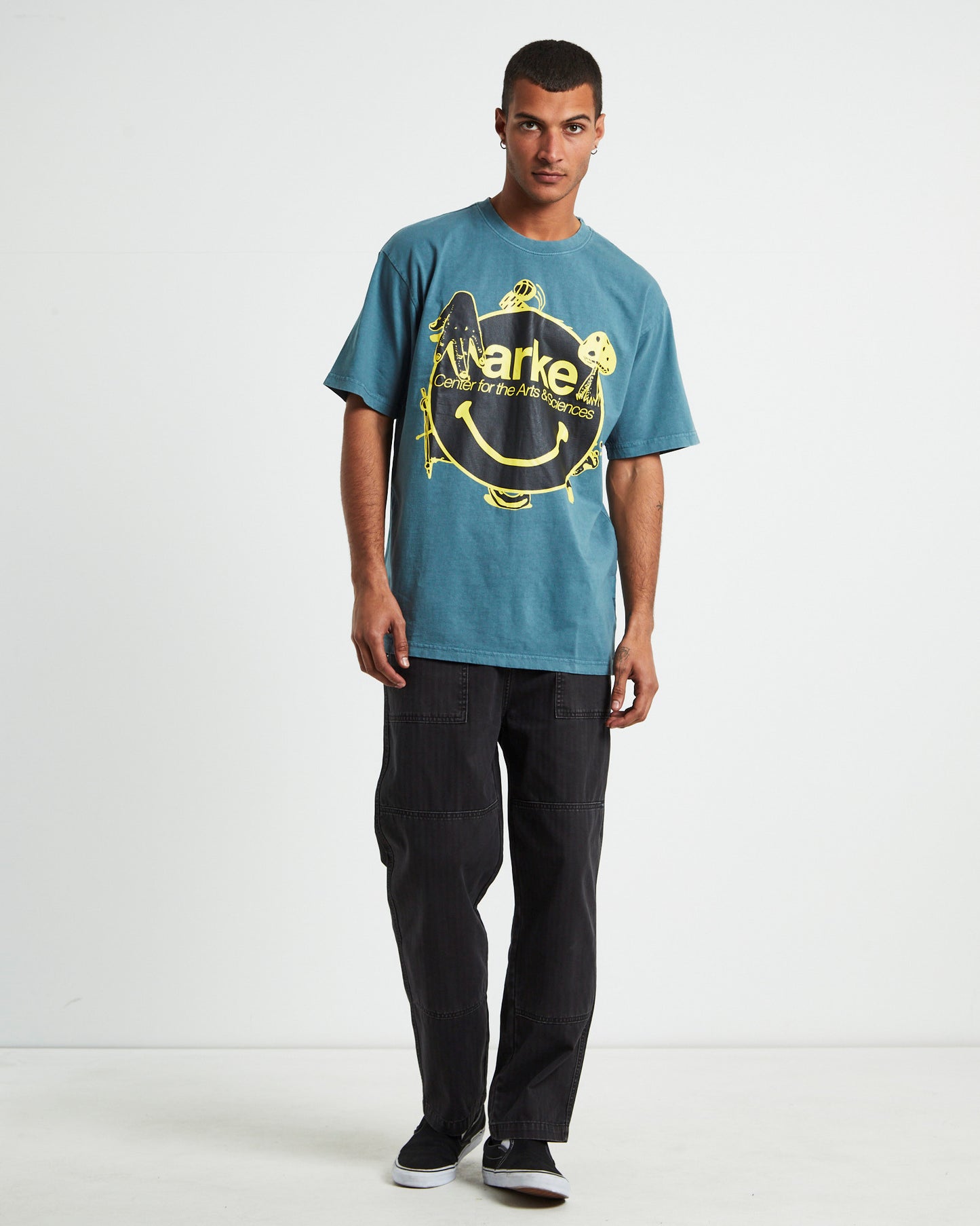 Smiley Arts & Sciences T-shirt Sage Green