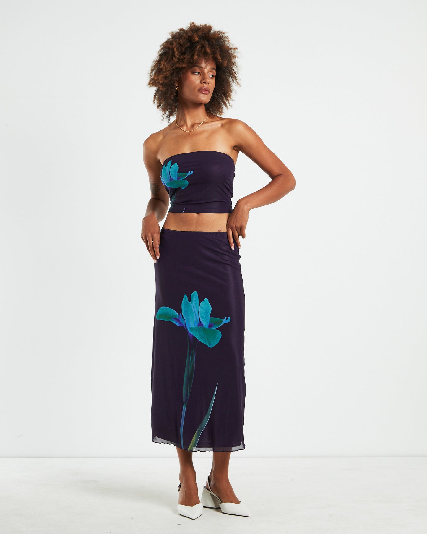 Shae Strapless Top Placement Flower Navy