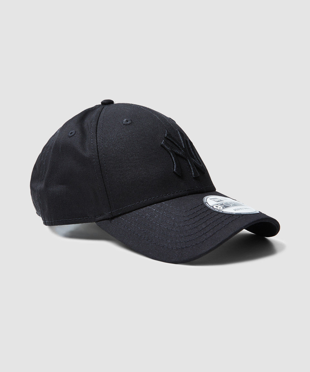 9Forty New York Yankees Cap Black BLACK