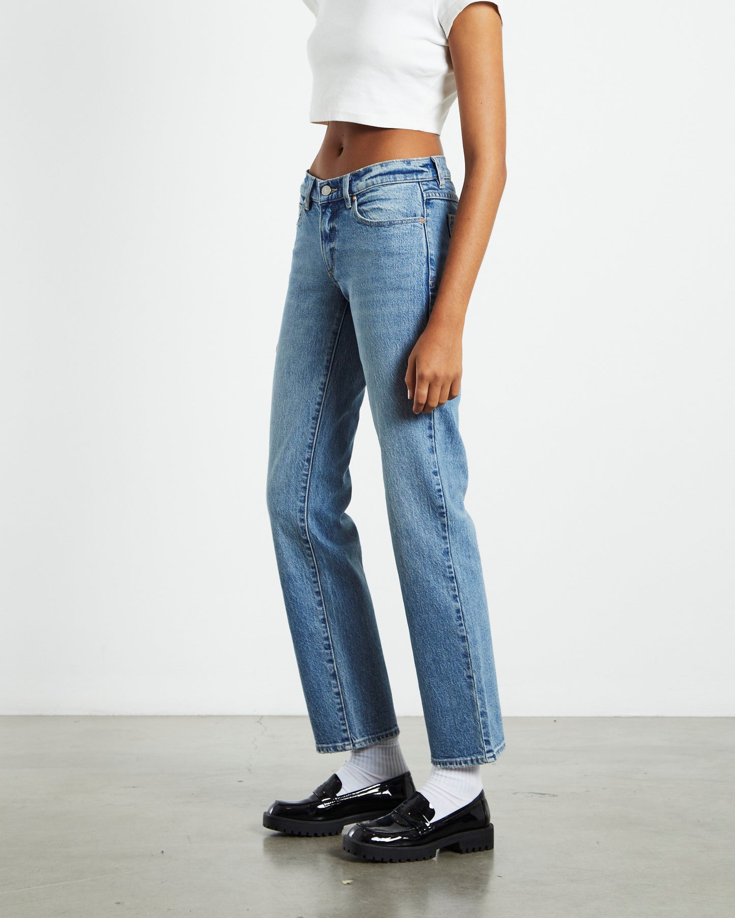 A 99 Low Straight Jeans Lizzie Y2K Blue