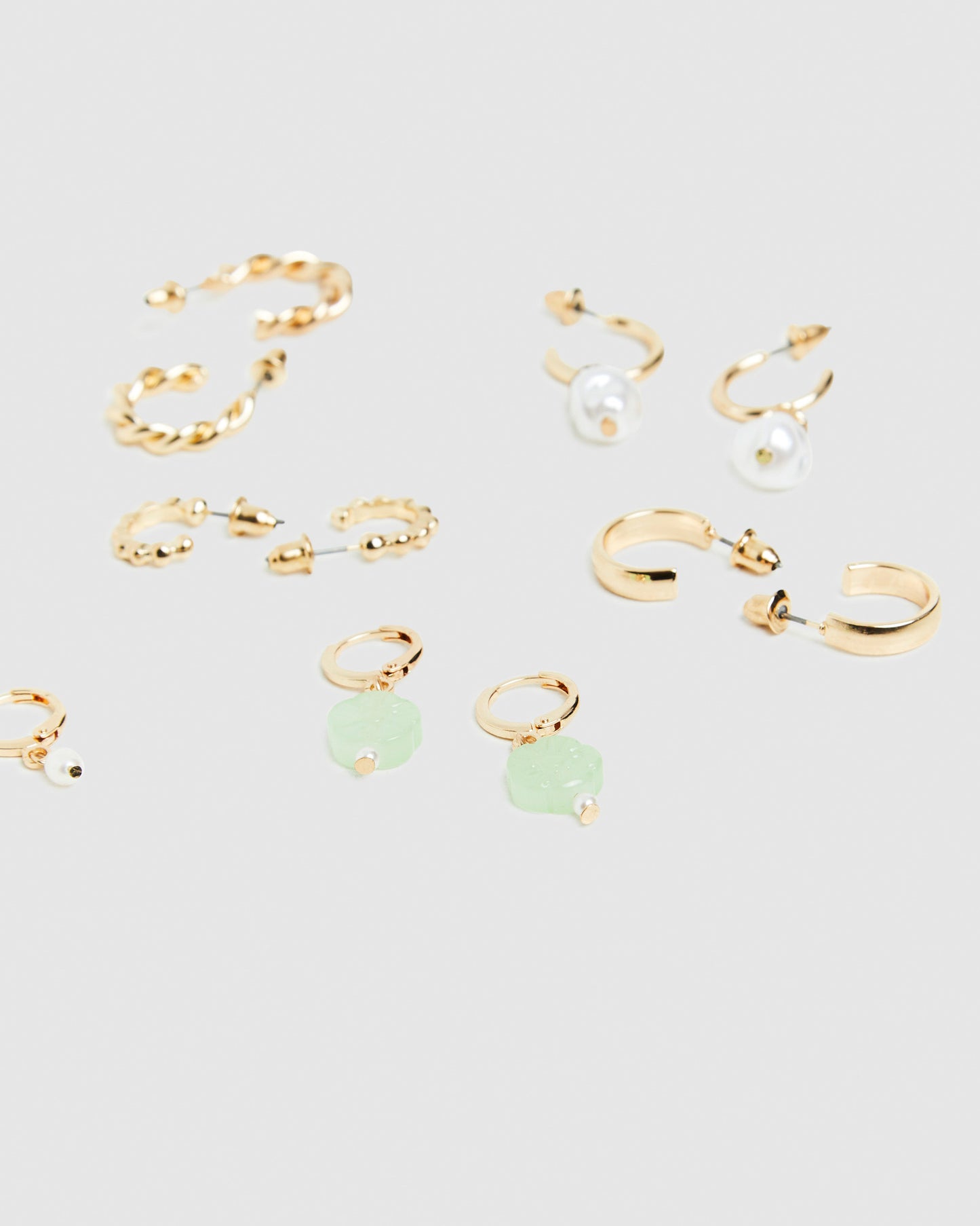 Quirky Earrgs Pack