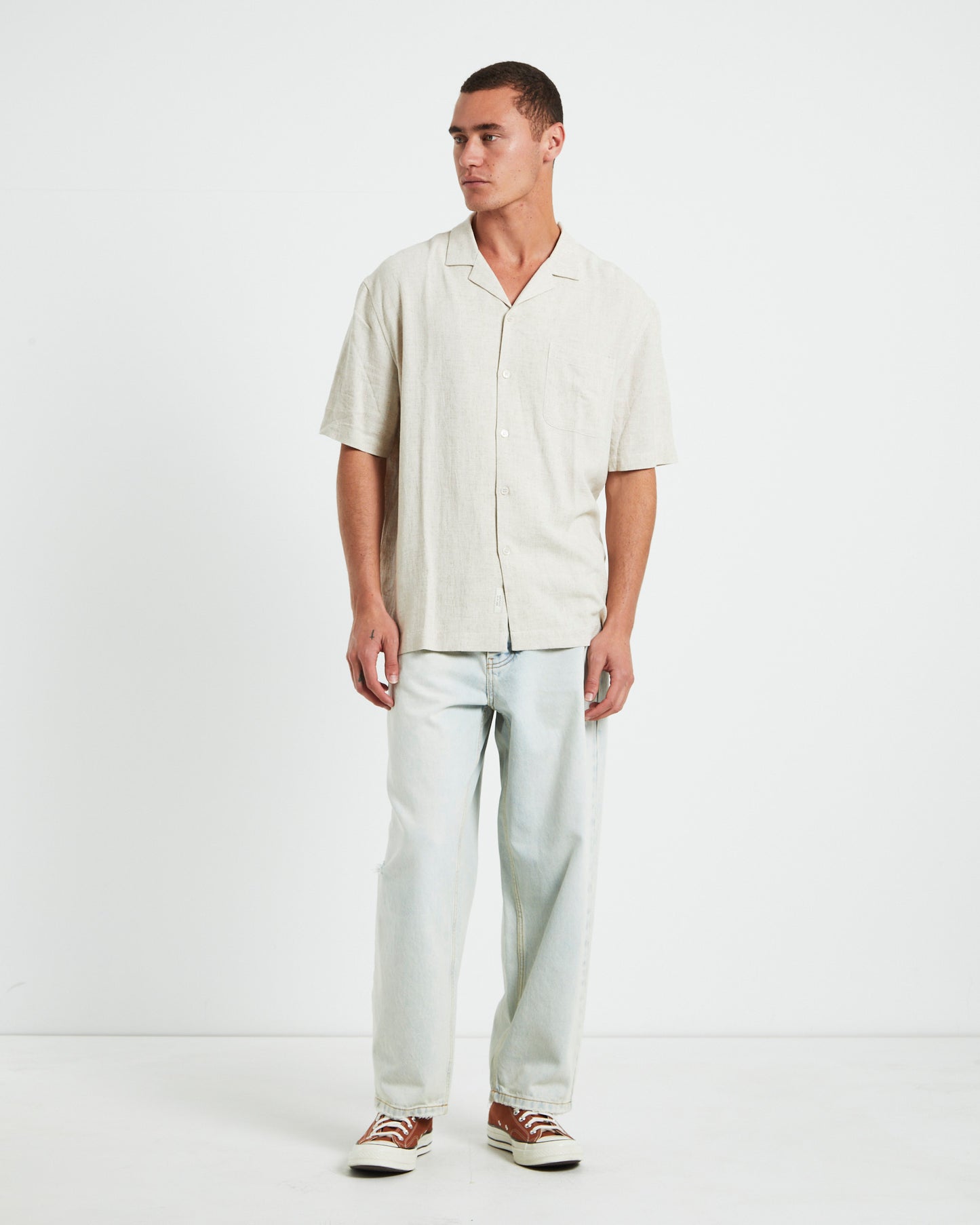 Harrison Linen Short Sleeve Resort Shirt in Natural