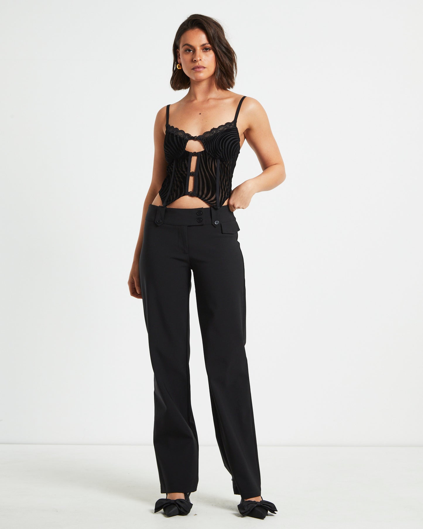 Ines Hook Front Devore Lace Cami Top in Black