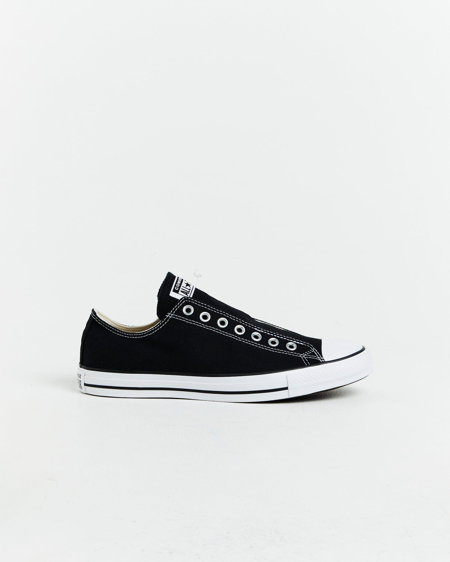Chuck Taylor All Star Slip On Sneakers In Black/White