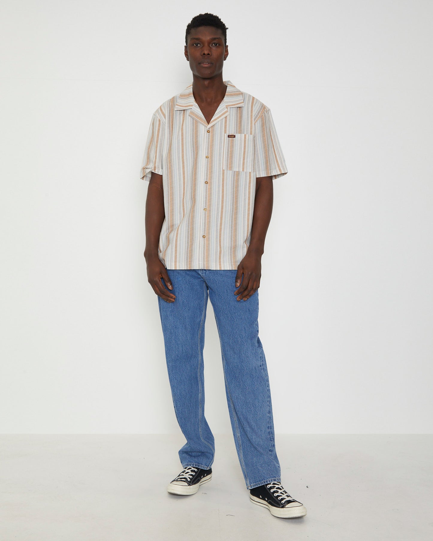 Resort Short Sleeve Shirt in Badlands Stripe White