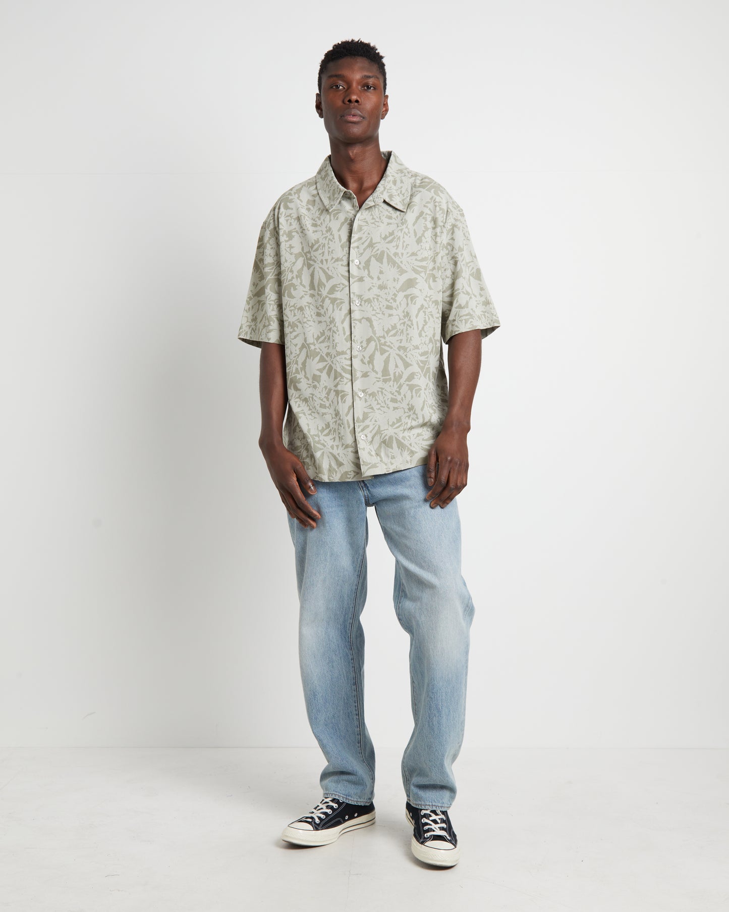 Bouquet Short Sleeve Shirt in Olive Floral Green