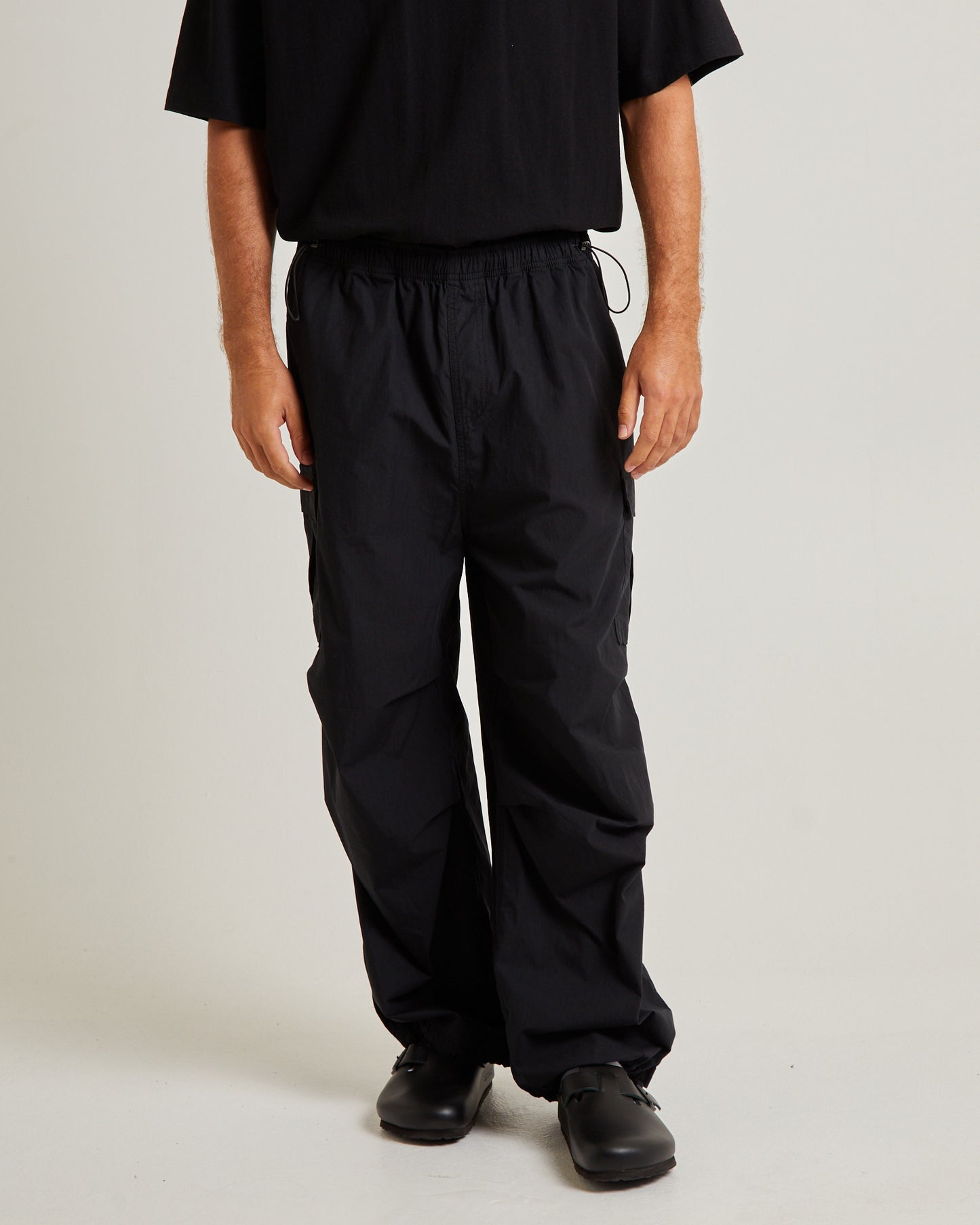 Oversized Parachute Cargo Pant in Black