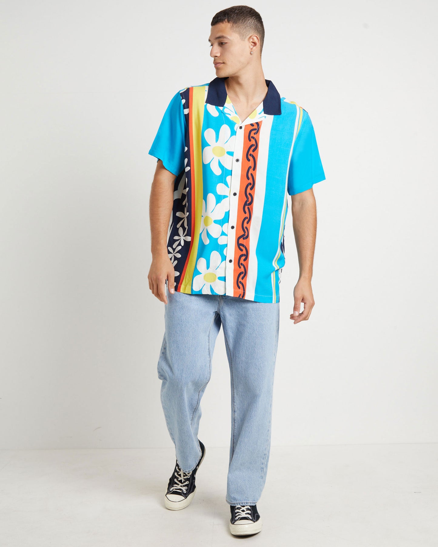 Heaven And Earth Short Sleeve Shirt in Blue