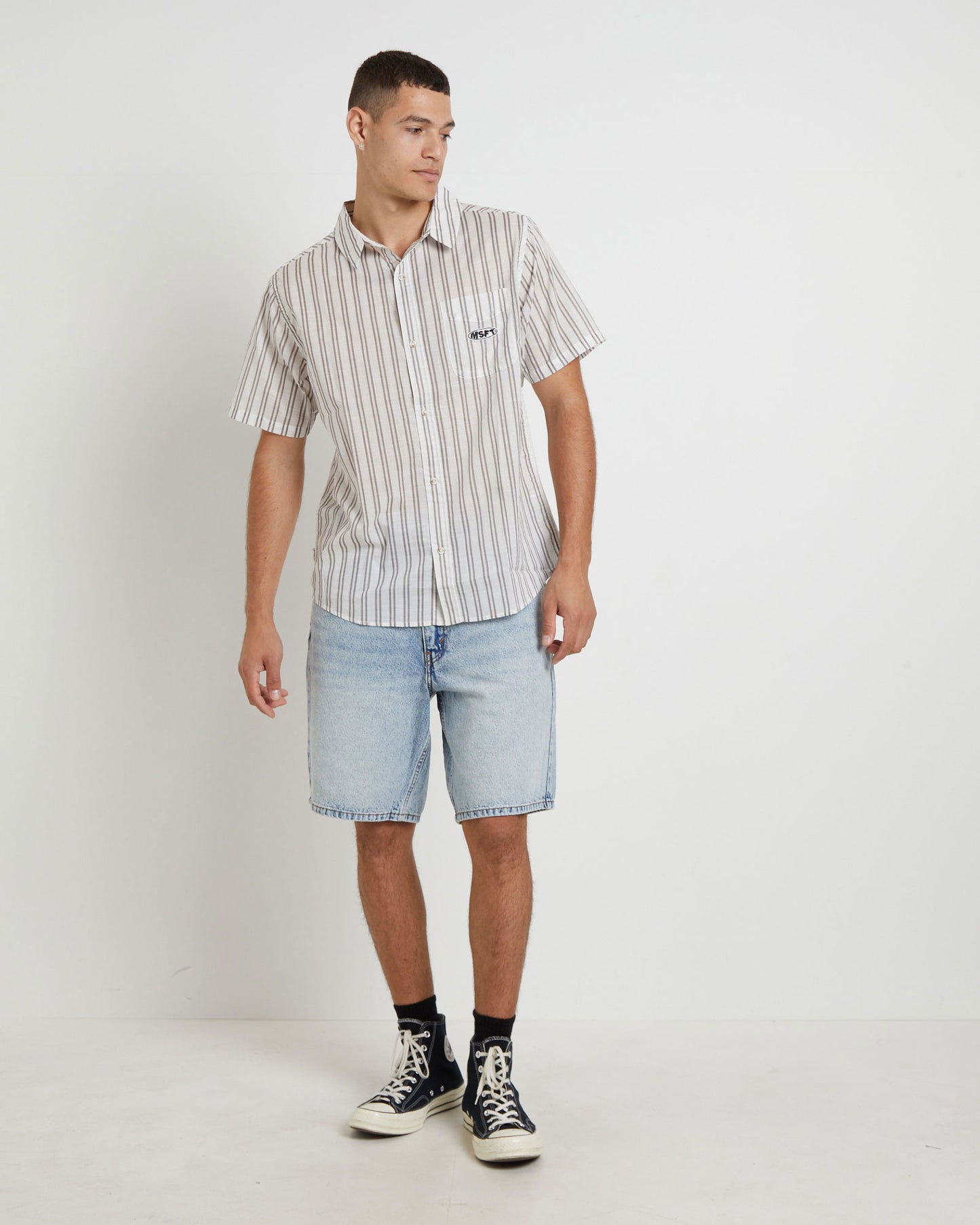 Parelz Short Sleeve Shirt in Mushroom Stripe