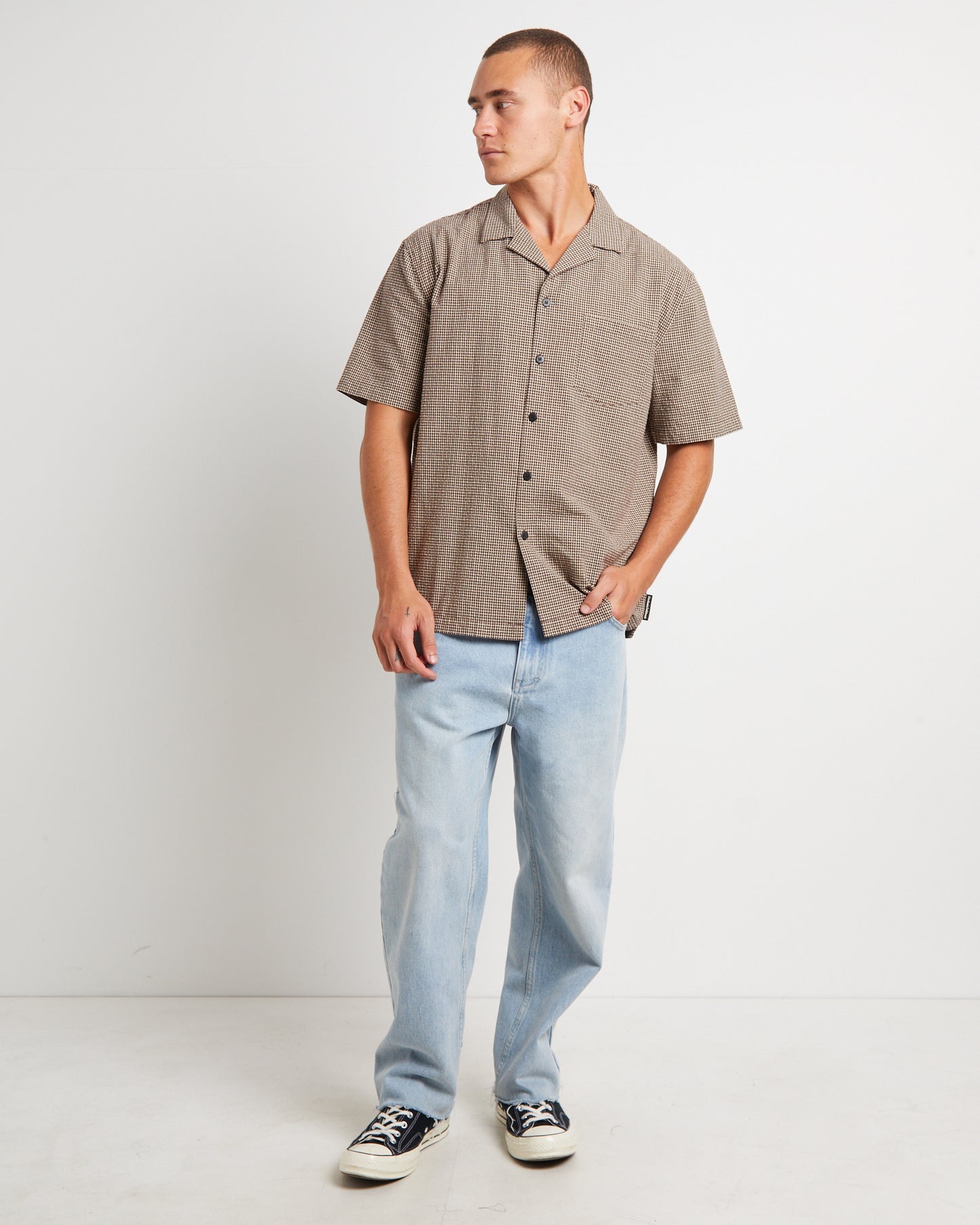 Aura Check Short Sleeve Resort Shirt in Brown